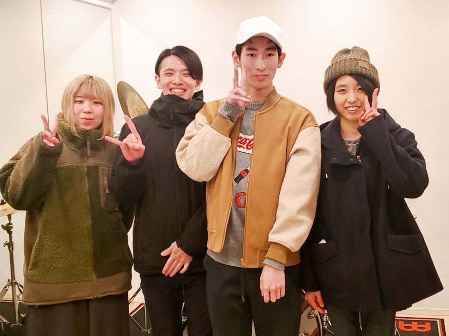 「Music Store」で22歳のソロプロジェクトアーティストFUJIBASEの「NEON TOKYO」をPontaパス会員限定で8/22まで無料ダウンロード！