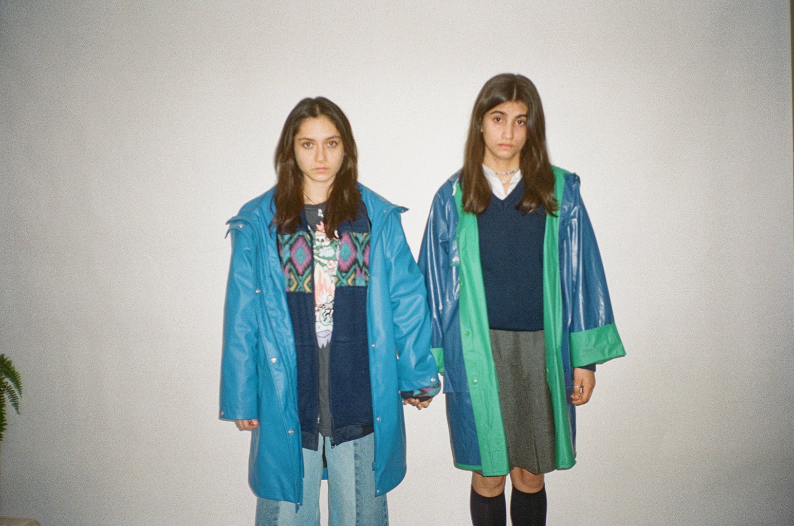 笠井日向・川嵜心蘭、10代が挑む “ジャンヌ・ダルク”! 劇団ミュ最新作は、裁判劇ミュージカル!──