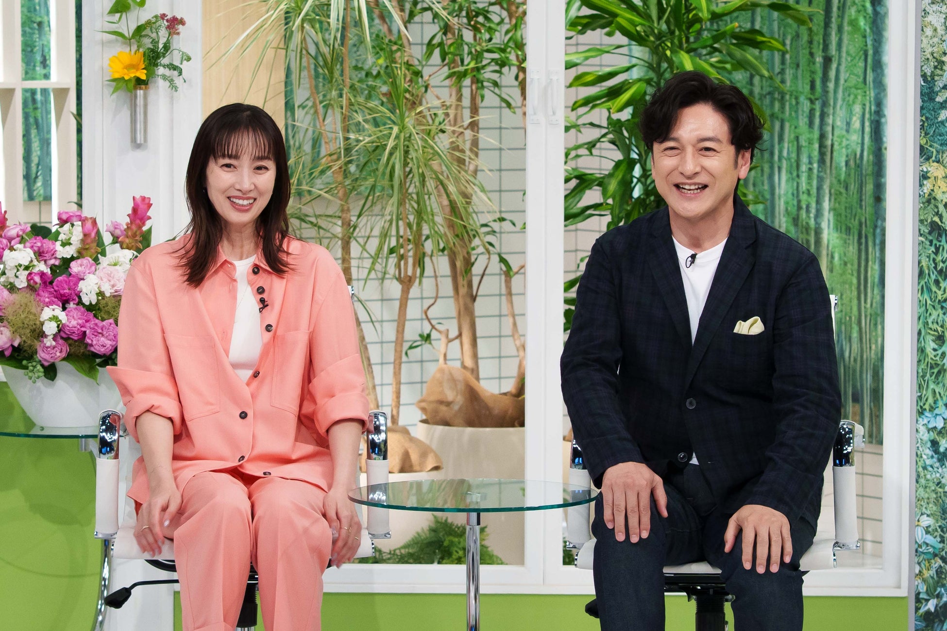 大好評カプセルトイ「抱きつきガメラ」2025年9月下旬に第2弾発売決定！