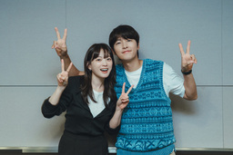 パワー系アクション俳優の大東賢氏がミスタータイガース掛布雅之氏と２７年前のテレビ番組共演以来の対面！