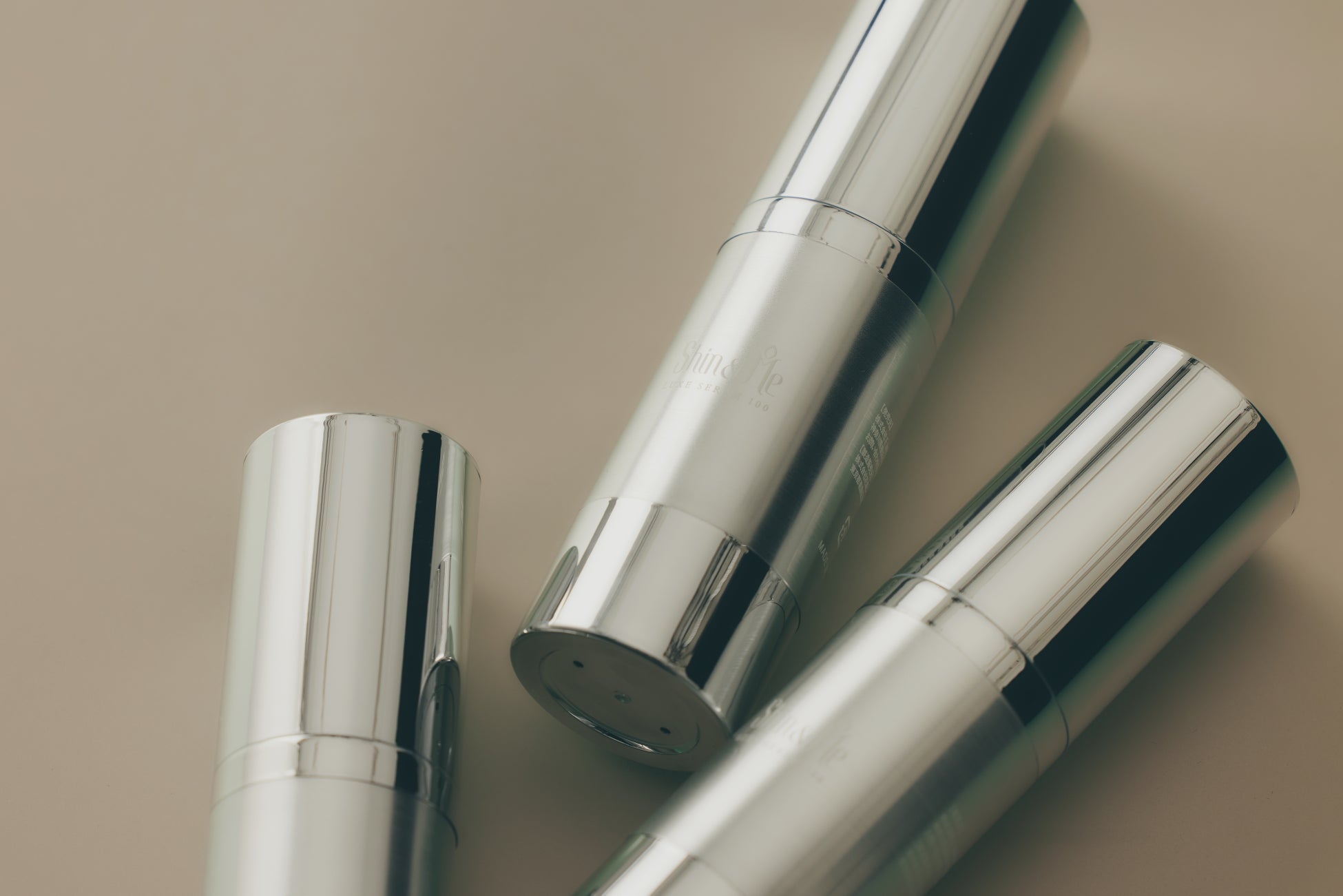 特撮風ラジオドラマ、待望の第3期始動! 『空想労働シリーズ サラリーマンBLACK』 超豪華キャストで8月24日からRKBラジオで放送