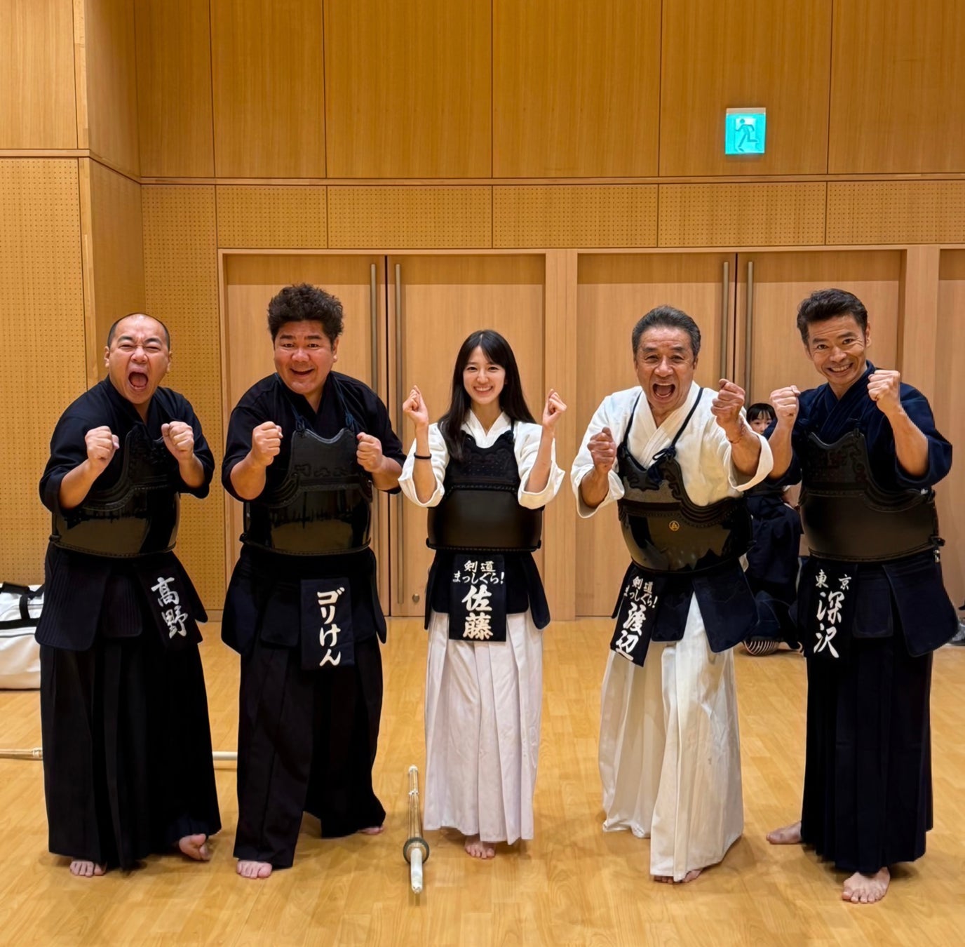 「天音かなた特別１面新聞」8月13日有明アリーナ周辺で販売