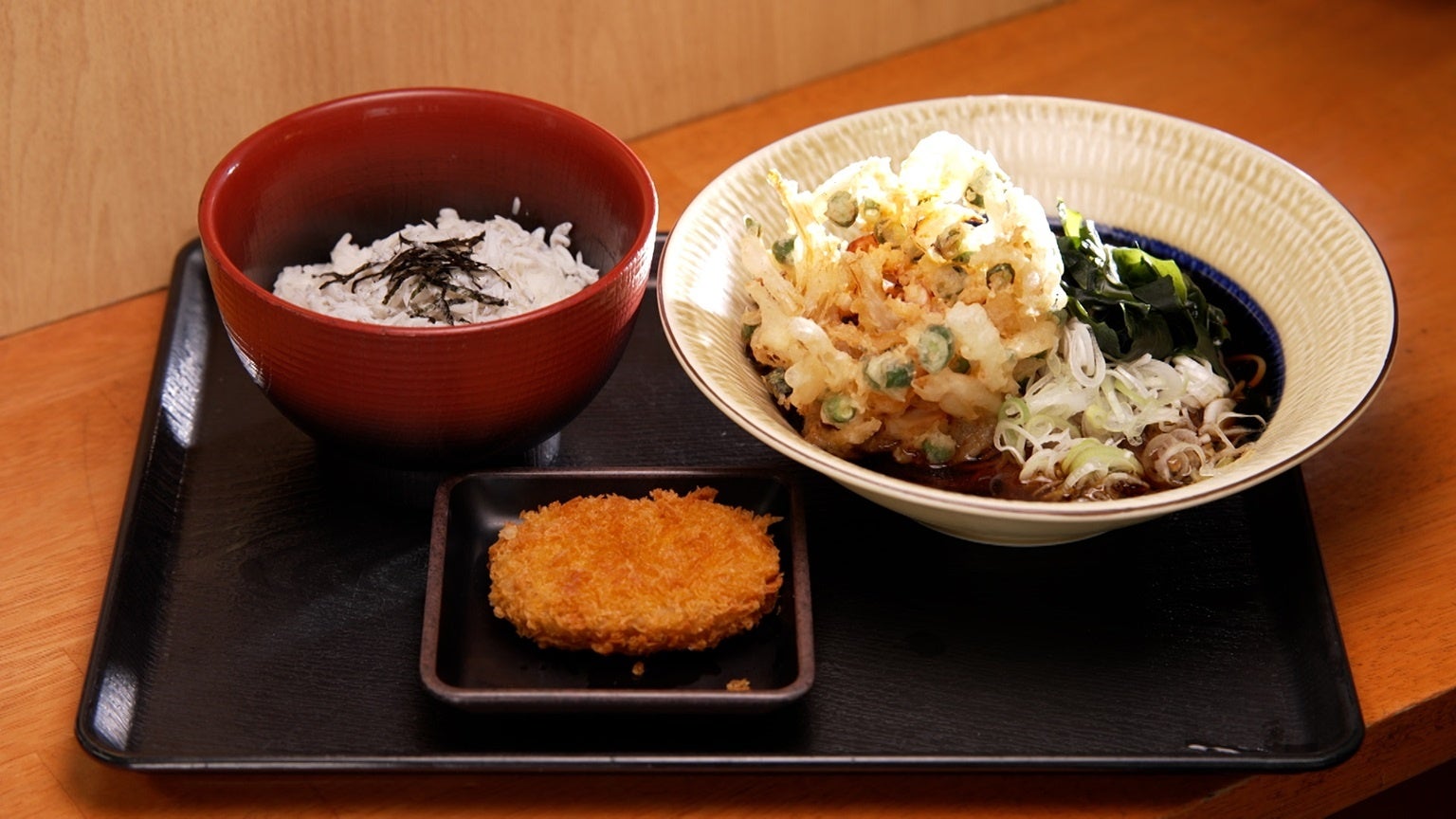 【大阪全43市町村を徹底調査!】地元愛さく裂の花火屋さん&甘味処ランキングで夏の魅力を再発見!