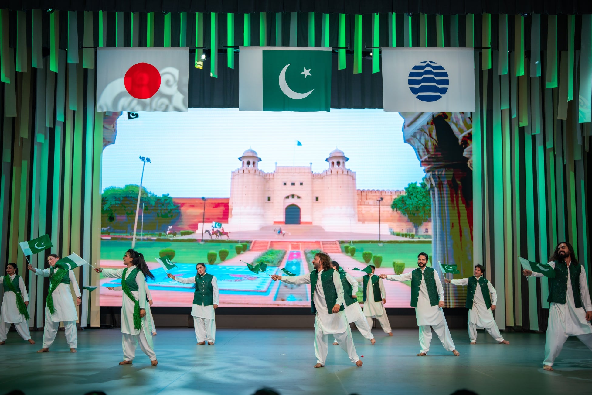 【Satomi, el beso】2025年９月 ロンドンファッションウィークに出展します！