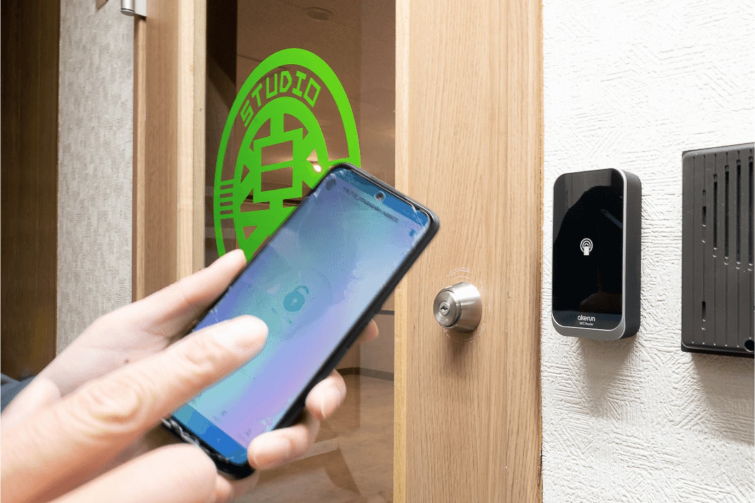 最新曲 「ラブル」 配信リリース記念！須田景凪が生出演するリスニングパーティーをAWAラウンジで開催