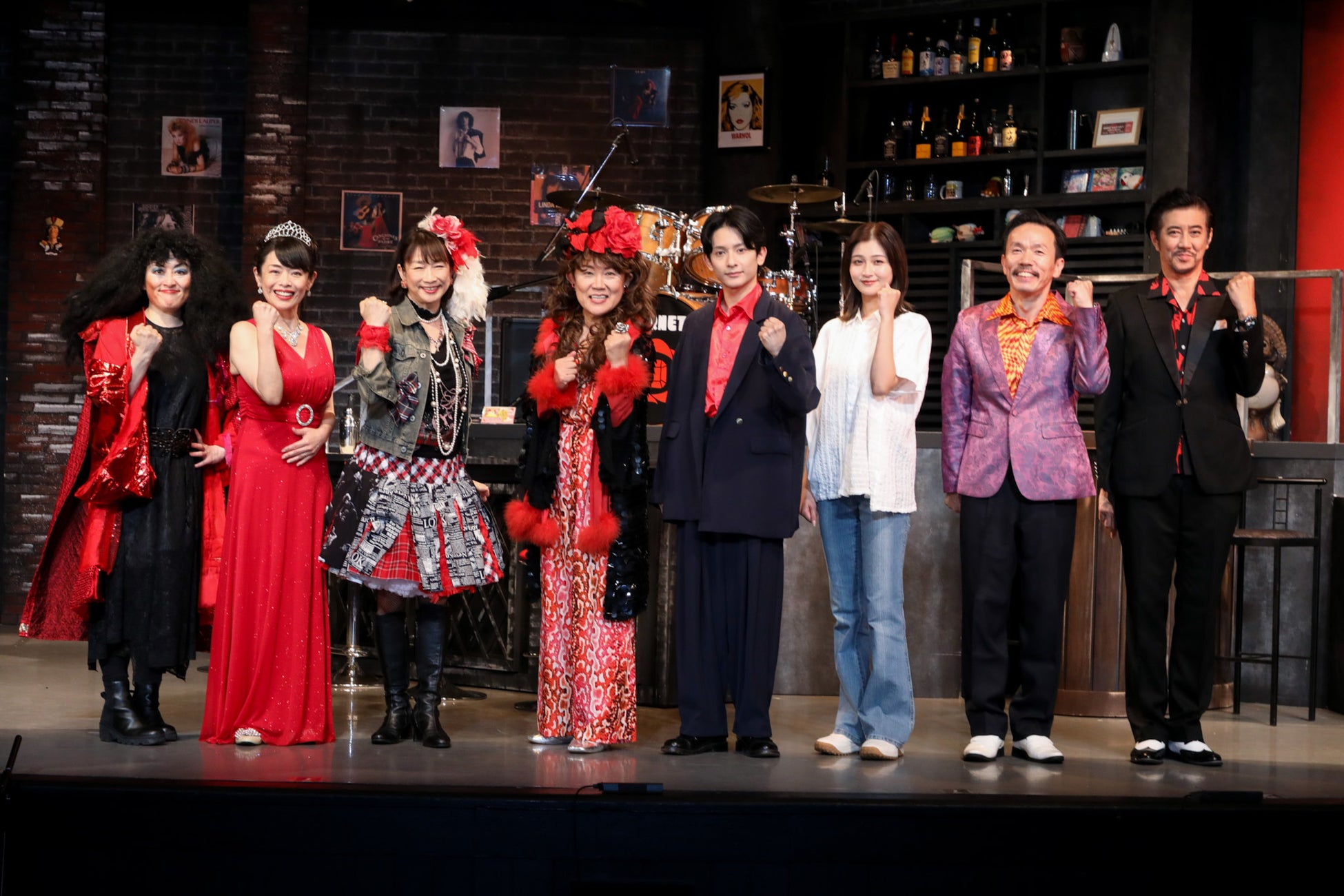 にじさんじから「ヨルガタニンゲン」グッズを2025年8月26日(火)20時からにじストアにて販売開始!