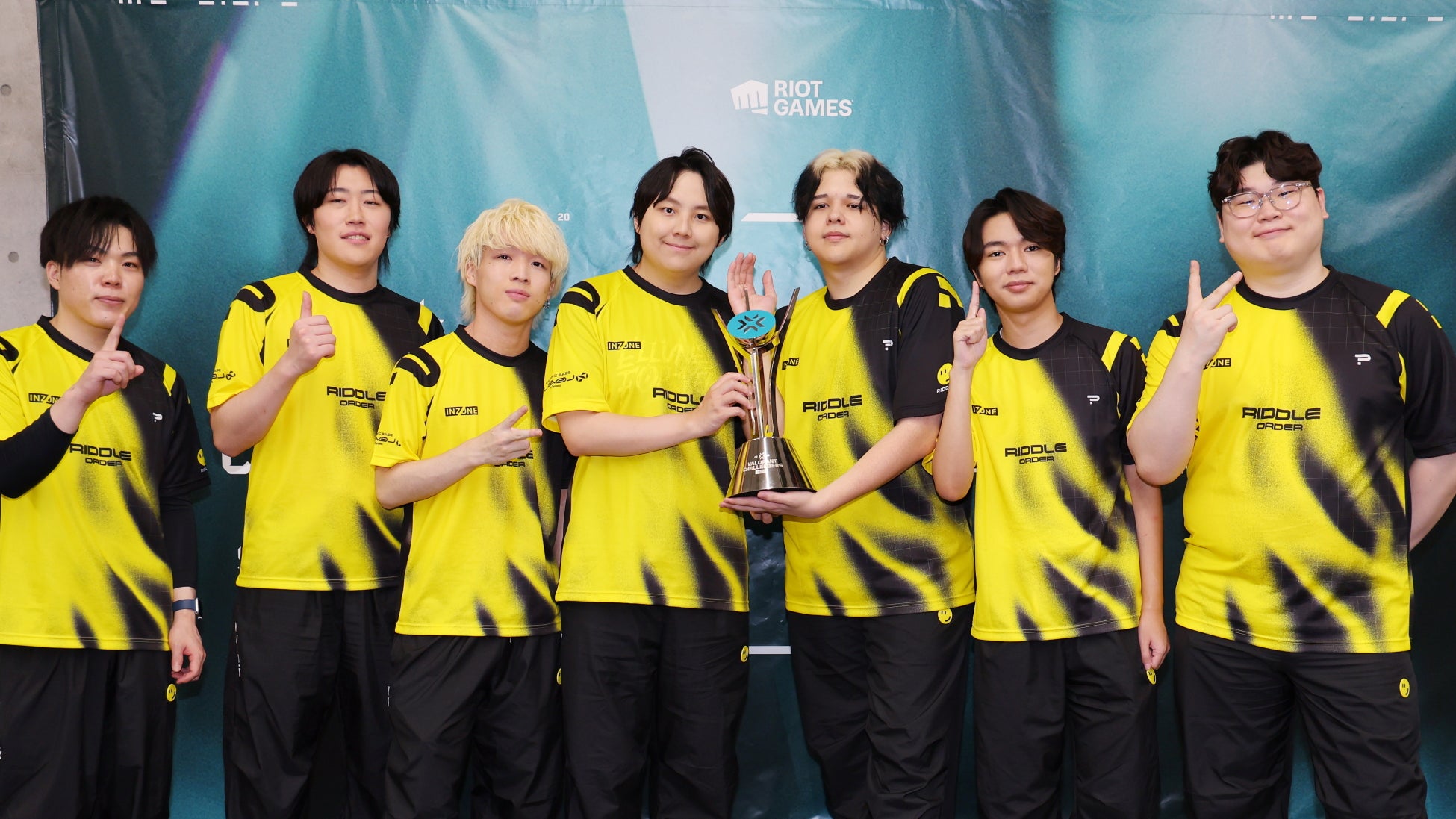 YOO YOUNG JAE JAPAN OFFICIAL FANCLUB OPEN!