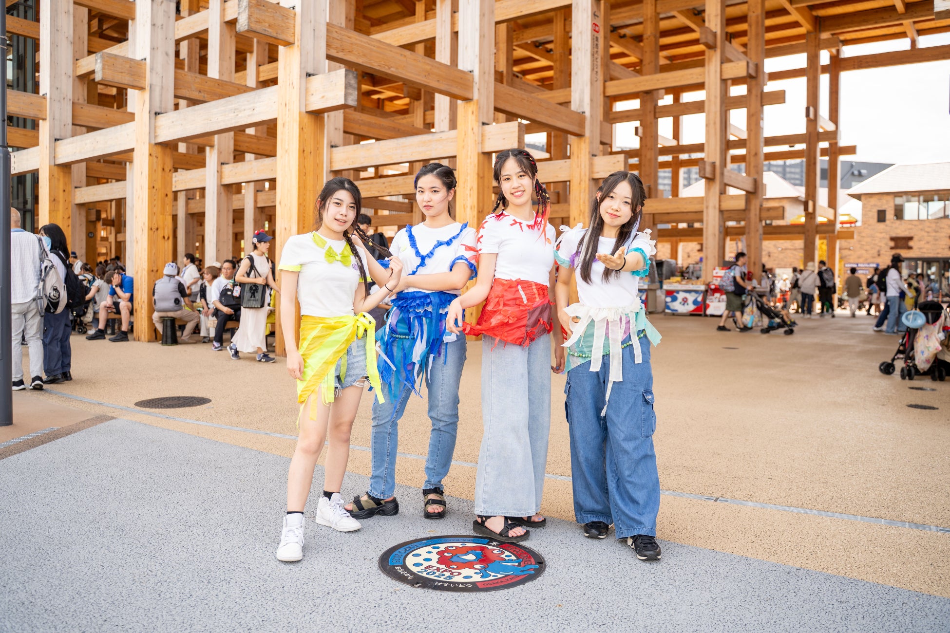 【代官山 蔦屋書店】「横尾忠則のレコードジャケットの世界　― アートピースとして出会う展示販売会 ―」を9/15(月・祝)より開催