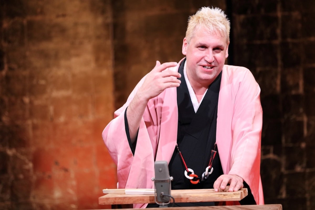 ホールジー、デビュー・アルバム『BADLANDS』10周年記念特別エディション『Badlands（Decade Edition Anthology）』　8月29日（金）発売！