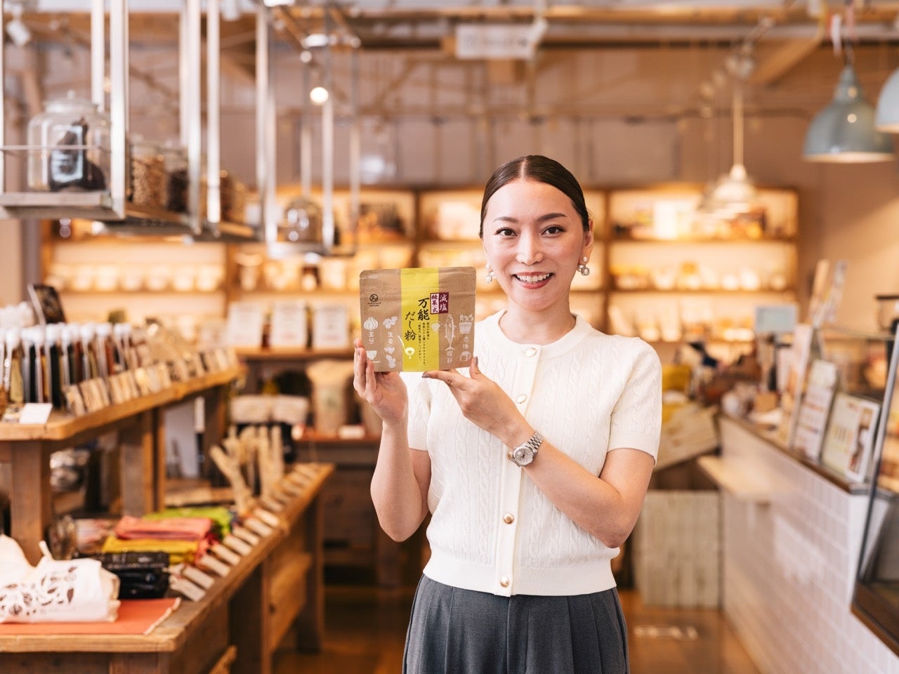 【『きみクロ』実写PV出演記念!!】9月4日（木）発売「週刊少年チャンピオン」40号の表紙＆巻頭グラビアは、乃木坂46の冨里奈央ちゃん♡