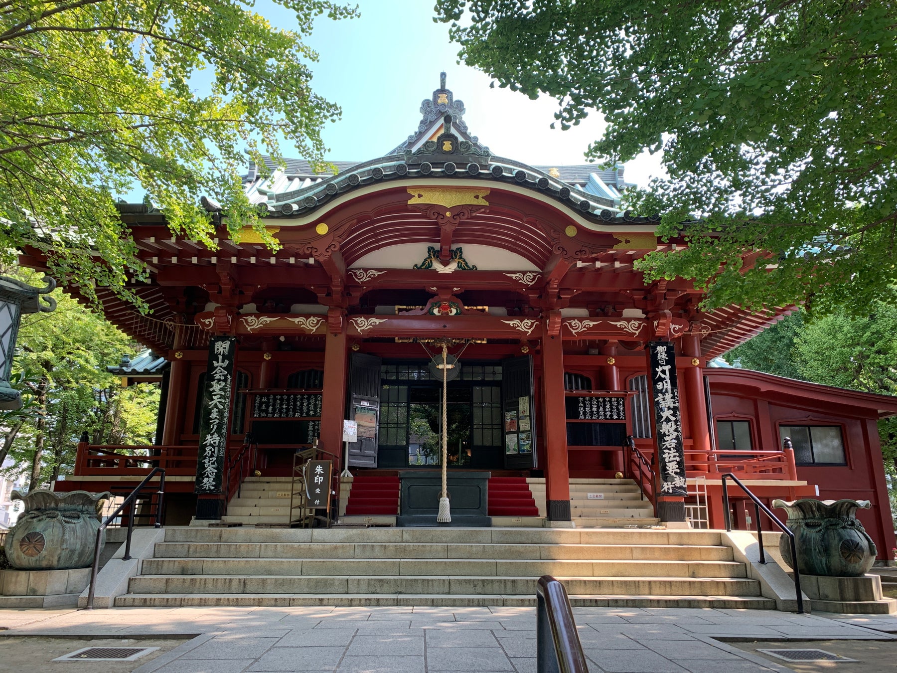 ダンヒルがウェス・アンダーソン監督最新作『ザ・ザ・コルダのフェニキア計画』のために、特注パイプを製作