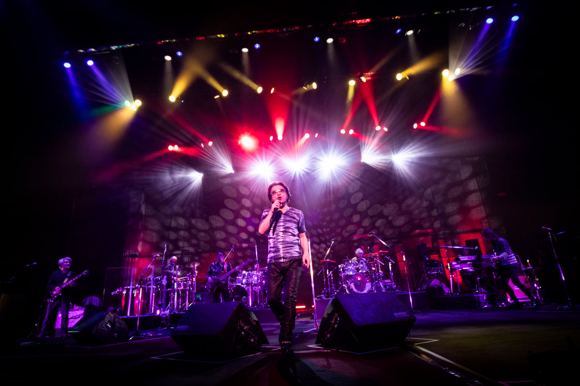 秋元真夏がみのるダイニング札幌ステラプレイスで 北海道産食材を使用した料理を味わい尽くす!