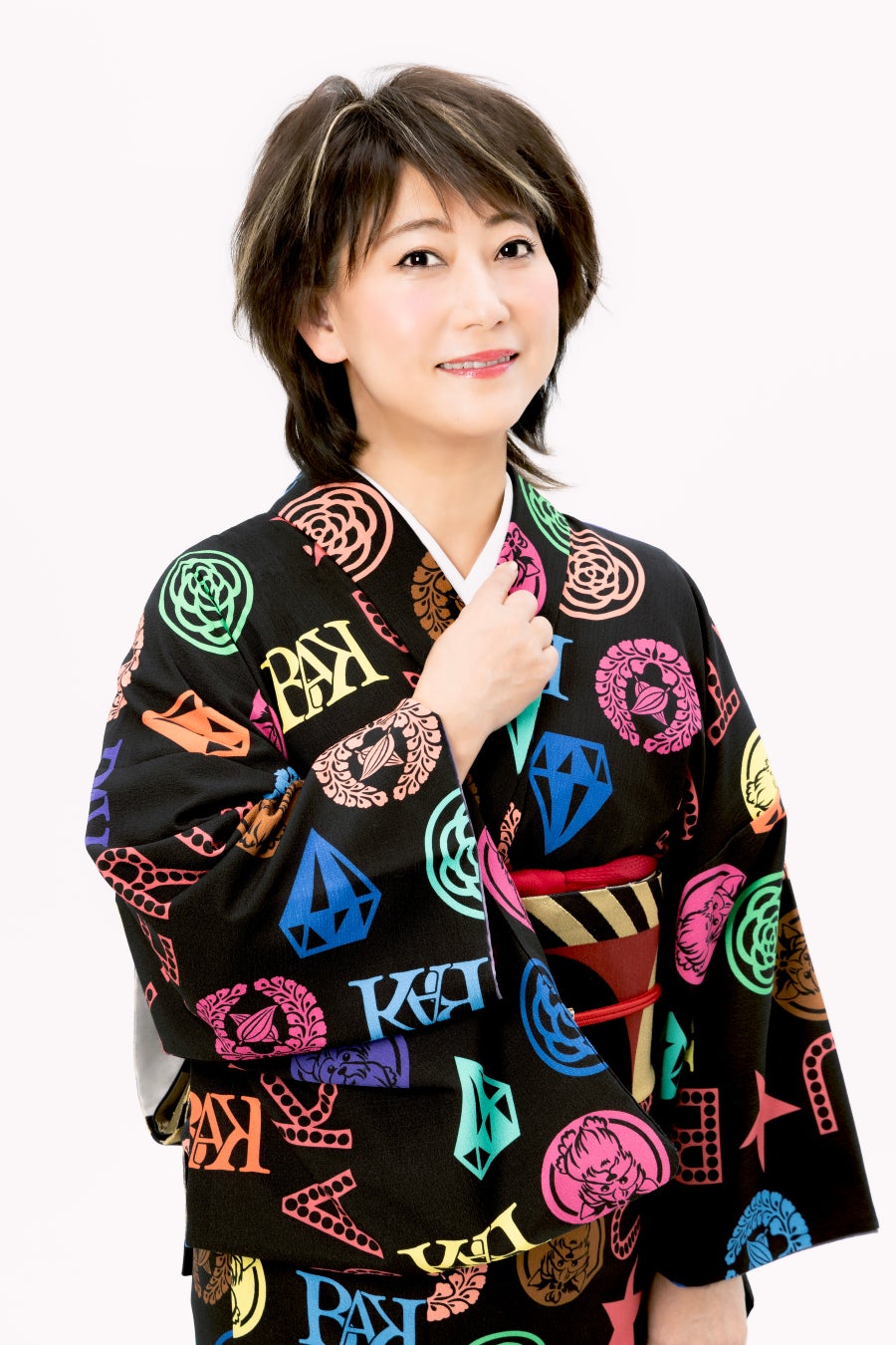 4度目の50周年を迎える大御所演歌歌手「水谷千重子」ディナーショーで、愉しい年末を！