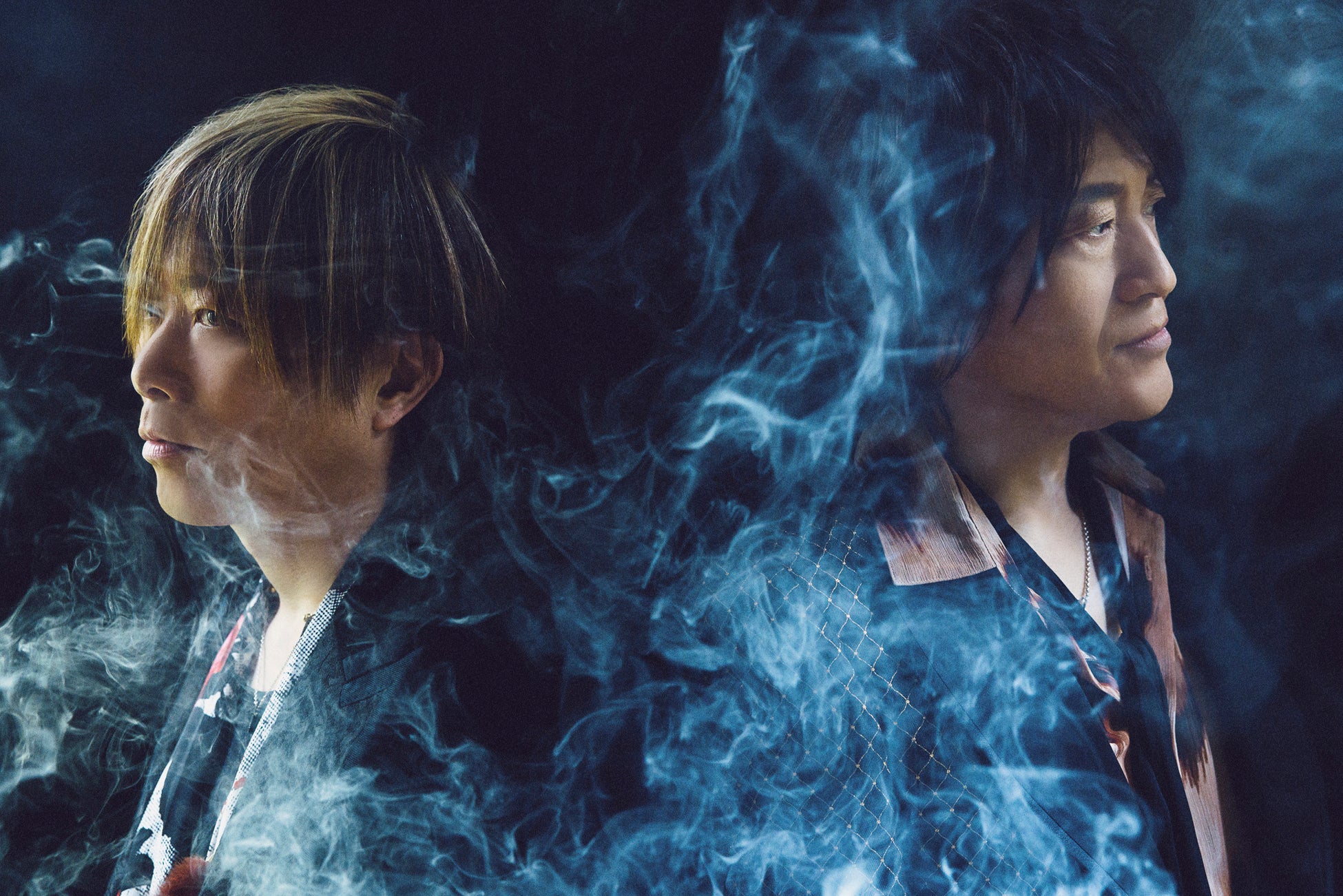 中華街、遊園地…デビュー20周年を迎えたGRANRODEOが思い出の地・横浜で大はしゃぎ！ 期待のアニバーサリーブックから先行カット第2弾が解禁