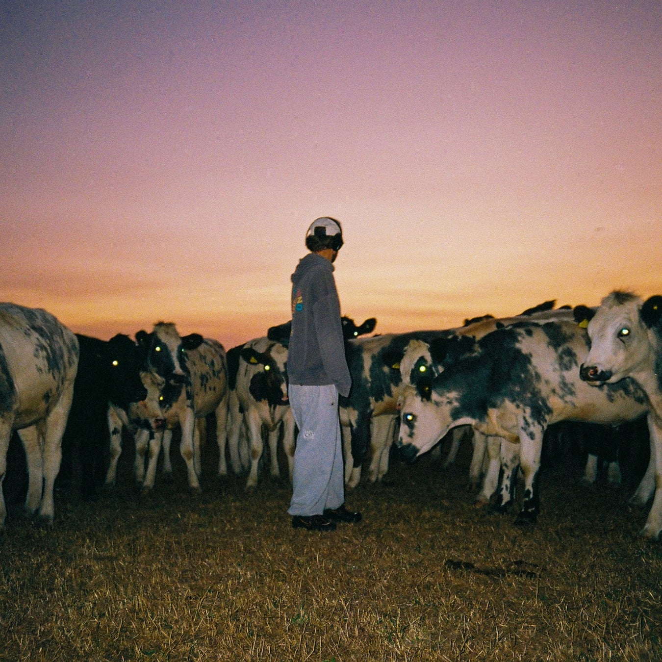 〈新品〉中谷潤人×西田凌佑 統一戦記念タオル 戦っていて楽しかった」。中谷潤人が西田との統一戦を振り返る