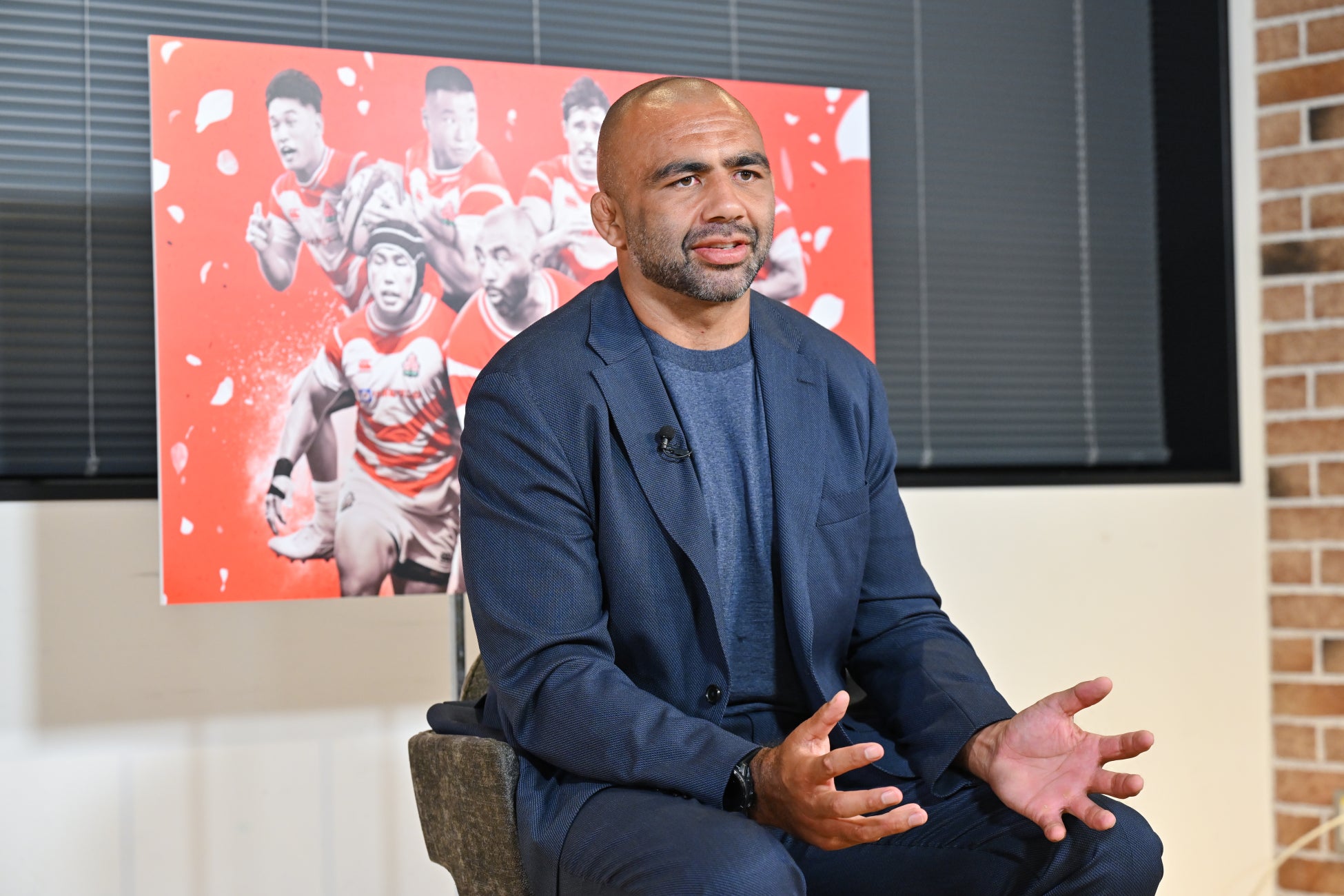 【ロロ・ピアーナ】 ジェレミー・ストロングが第69回BFIロンドン映画祭にてロロ・ピアーナを着用