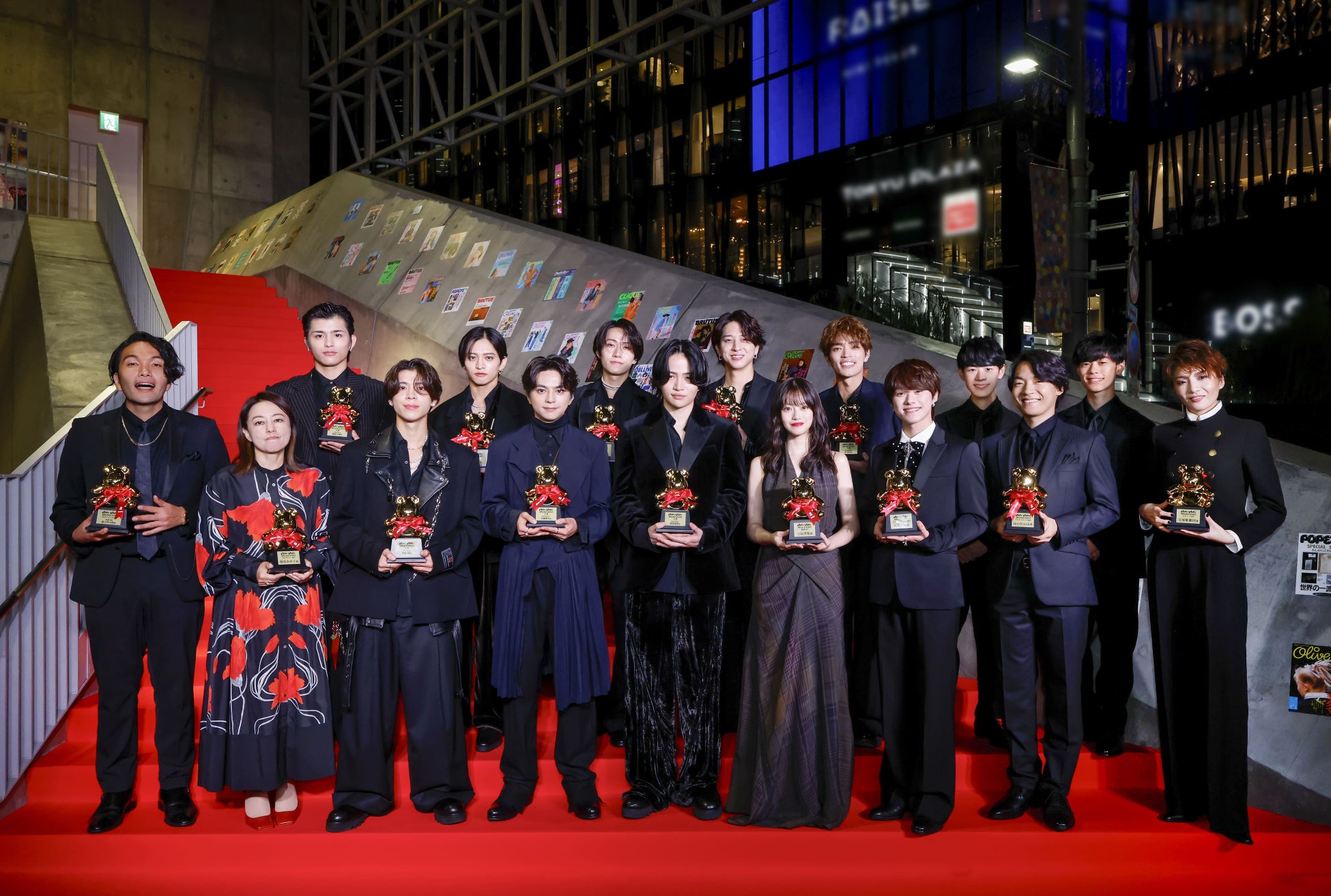 史上最多となる“時代の顔” が銀座レッドカーペットに大集結 銀座のカルチャー拠点、Ginza Sony Parkが最先端ランウェイに!＃銀座スクランブルランウェイ 「anan AWARD 2025」