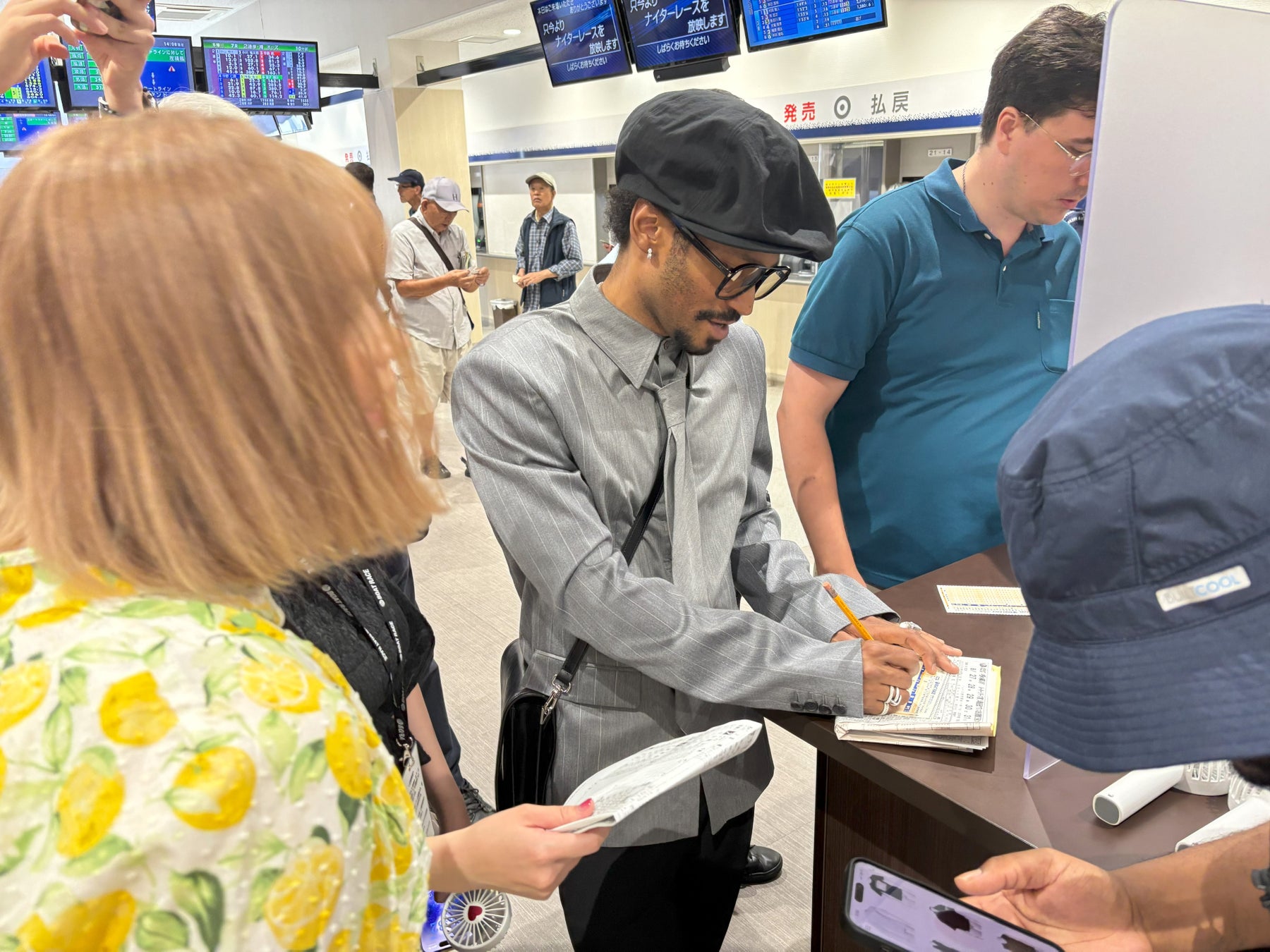 【2025年 GMO顧客満足度ランキング】「サブスク型動画配信サービス」の総合1位はDMM TV【GMOリサーチ＆AI】