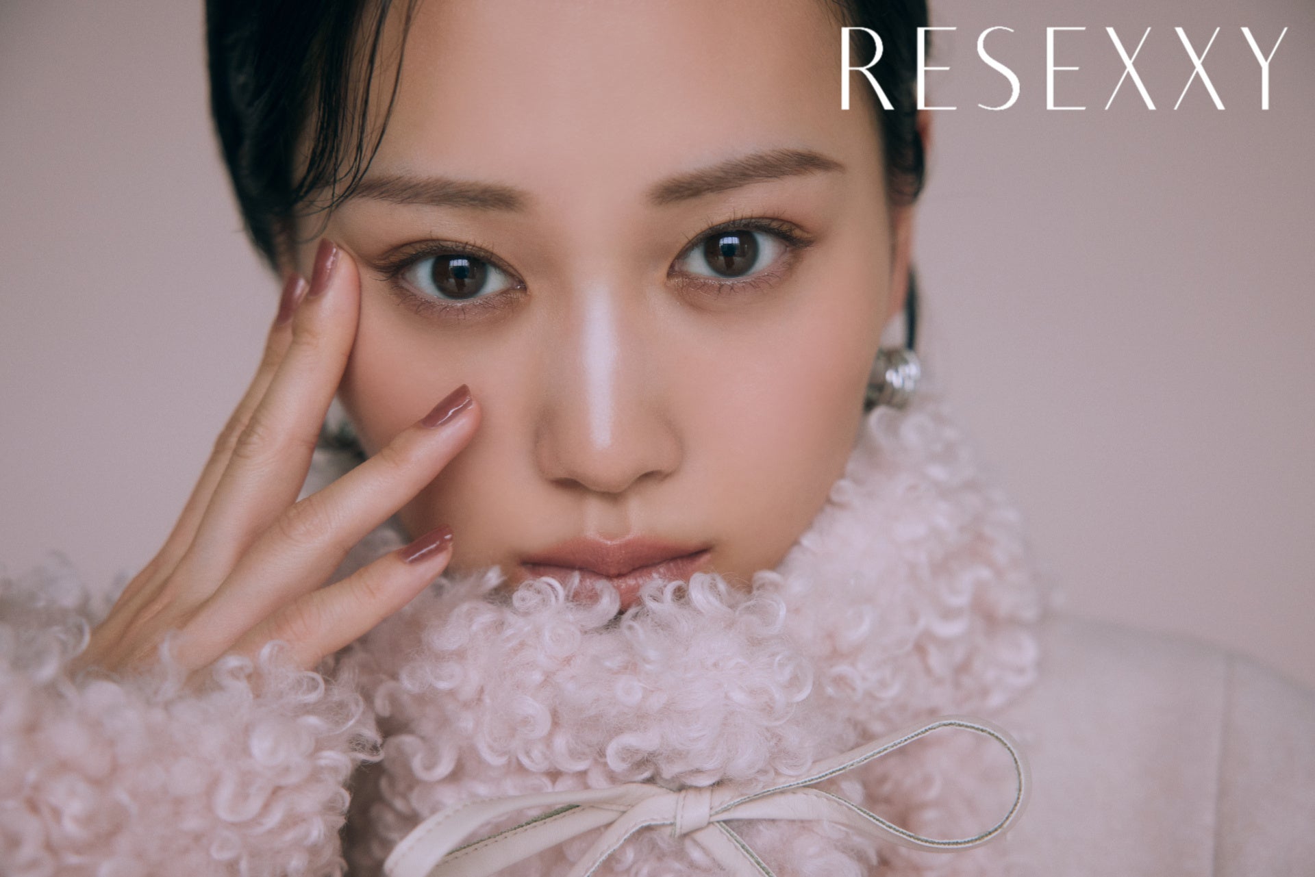 推しの視線を独占&インタラクティブに楽しむ新感覚ライブ体験「イマーシブ推し活」──デザイン会社コンセントと空間エンタメGraffityが、アイドルグループLiVSの高解像度立体映像を活用し共同開発