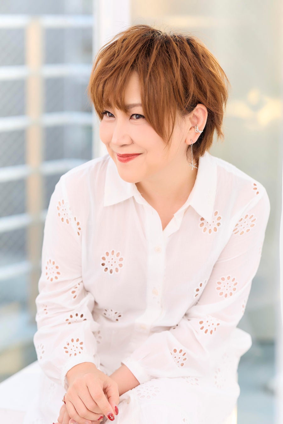 俳優・山下美月が纏う冬の装い「RESEXXY(リゼクシー)」の新ビジュアル公開