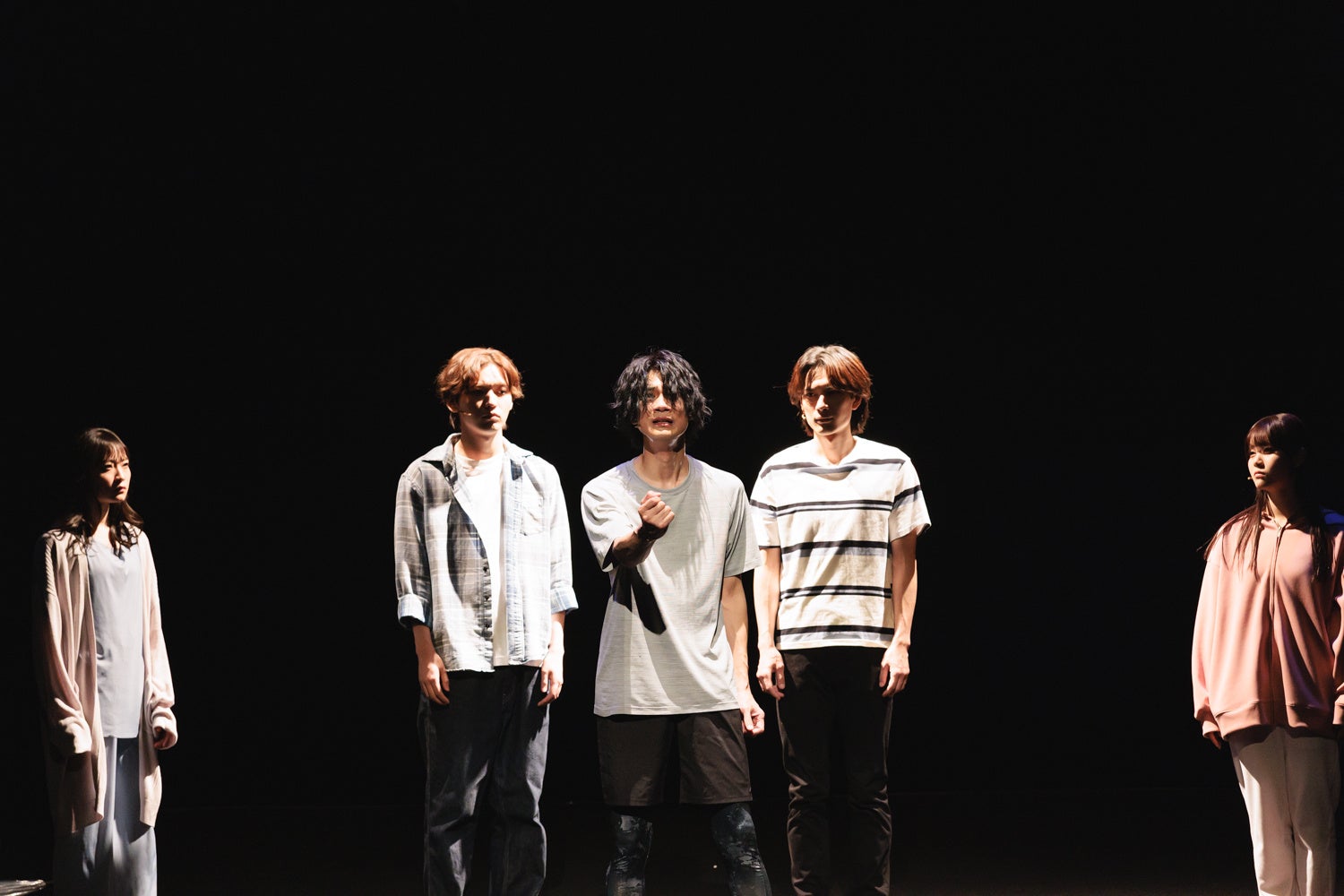 小坂井祐莉絵1st写真集のタイトルが『好きですよね』に決定！　3パターンの表紙を公開！