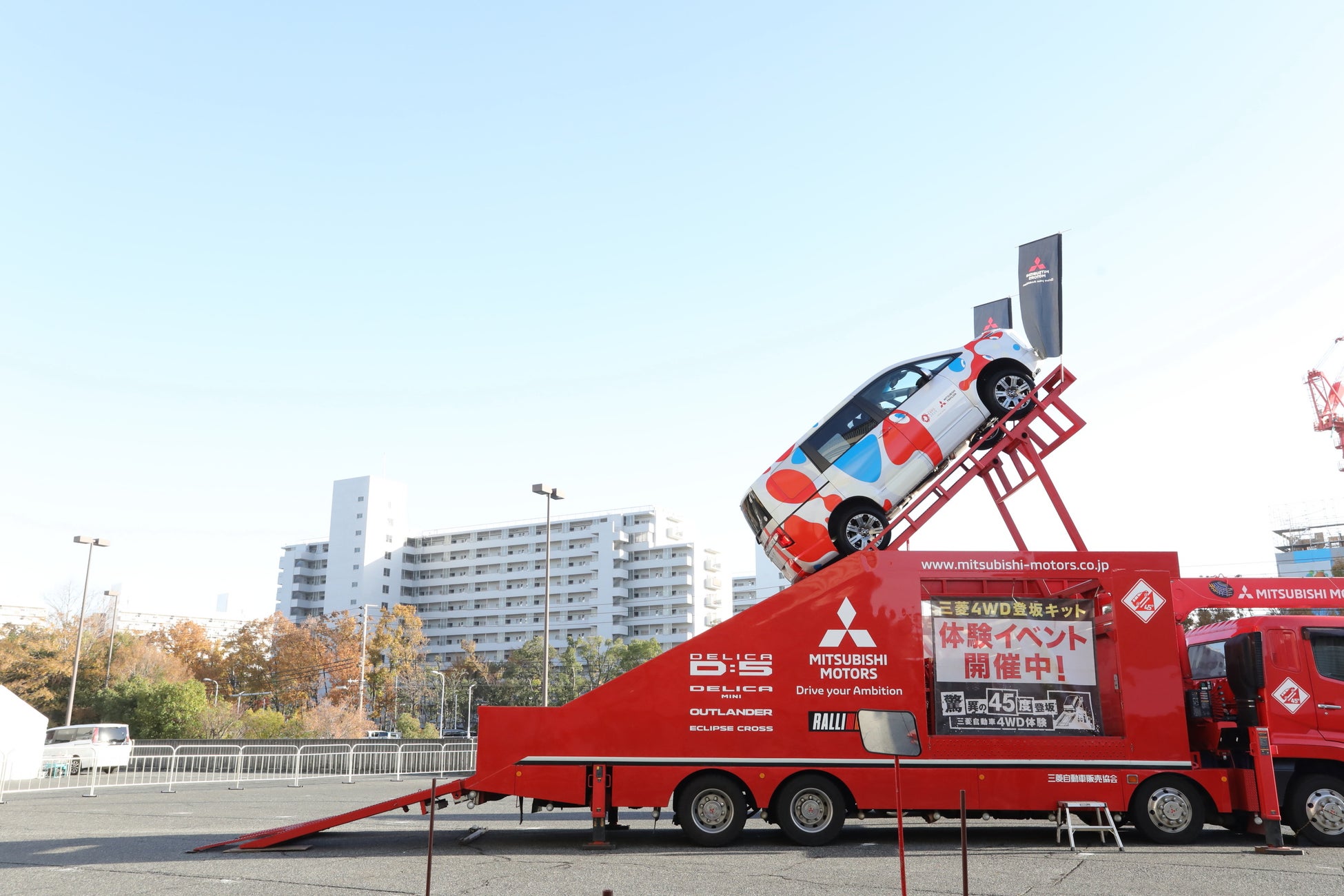 「WEST CORRIDOR GROOVIN’ by TOTTEI Vol.6」年内最後！ TOTTEIが秋から冬へと踊りだす夜に