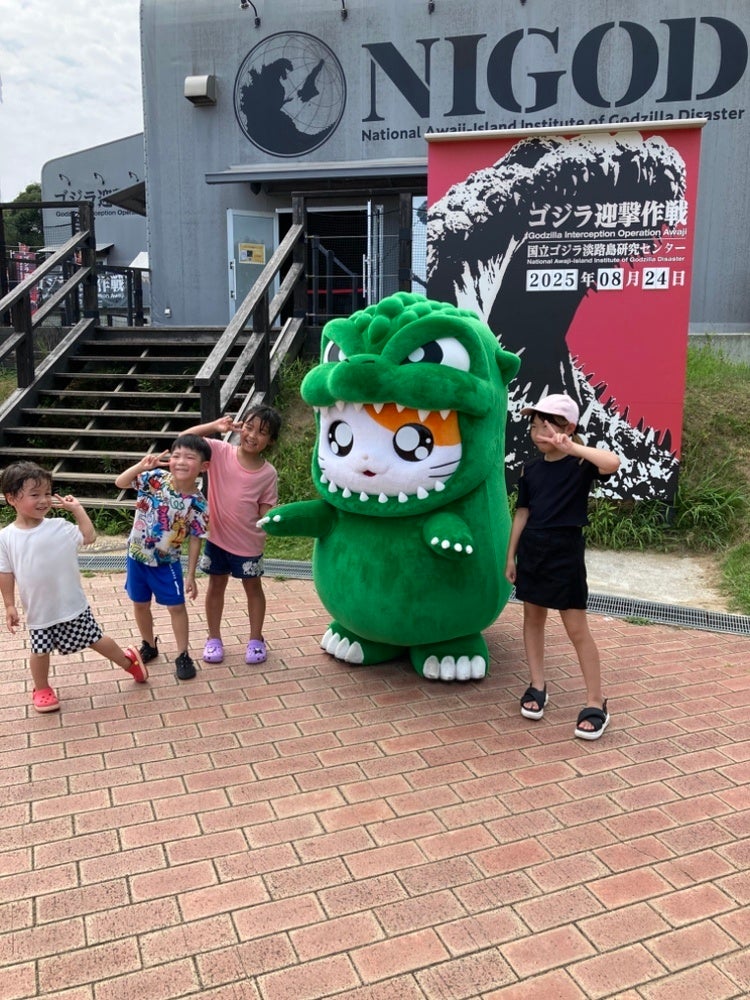 アデランスの文化芸能部門「スタジオAD」がヘアメイクを担当！　舞台『飛び立つ前に』　出演：橋爪功、若村麻由美、奥貫薫、前田敦子、岡本圭人、剣幸