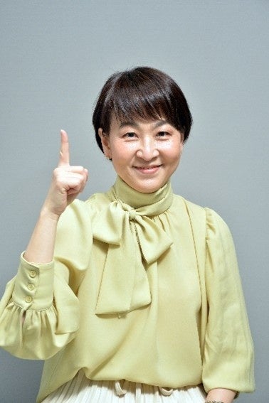 「Rain Tree」綾瀬ことりさん、デビュー後初の単独CM出演！カラオケの鉄人 コラボミックスの新CM「ここが私の新聖地。」篇、11月14日（金）公開