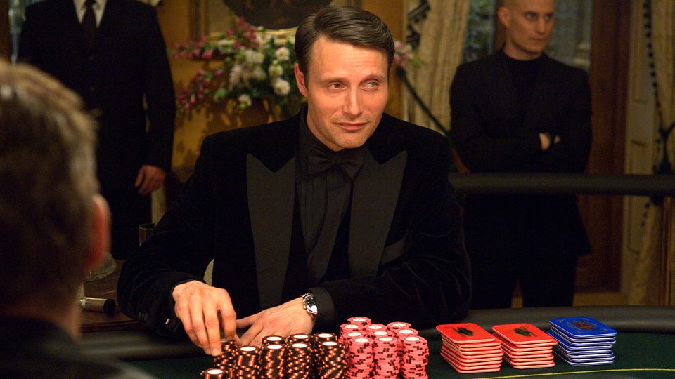 SKE48衣装展の開催を記念したコラボ新幹線『SKE48新幹線 全力走行 -いこーぜ!!!衣装展-』が2026年1月4日（日）に運行決定！