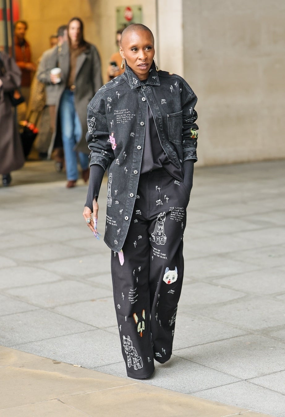 あここ新作グッズが登場🍄きのこモチーフのウッドキーホルダーやスウェットなど、個性派ラインナップ！