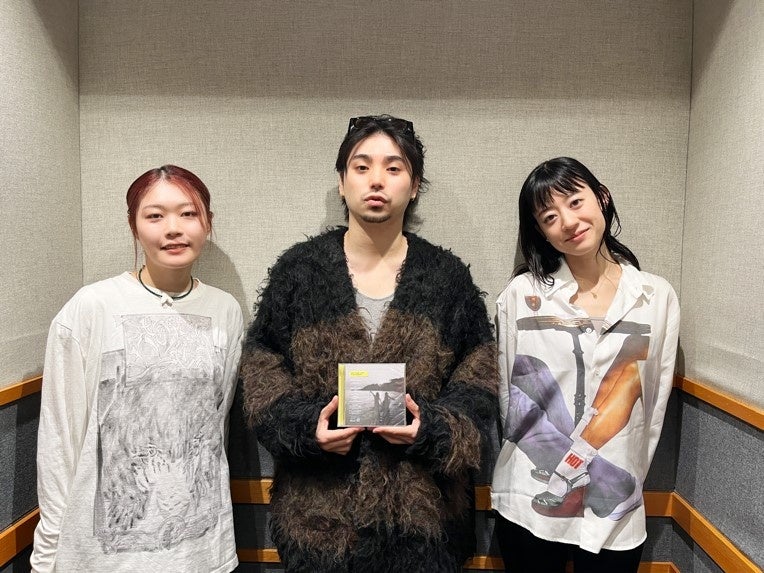 話題のTVアニメ『カラオケ行こ！』『夢中さ、きみに。』のBlu-ray BOX／DVD BOXが12月24日に発売！　アニメイト限定の購入特典やキャスト直筆サイン入り台本が当たるキャンペーンも登場!!