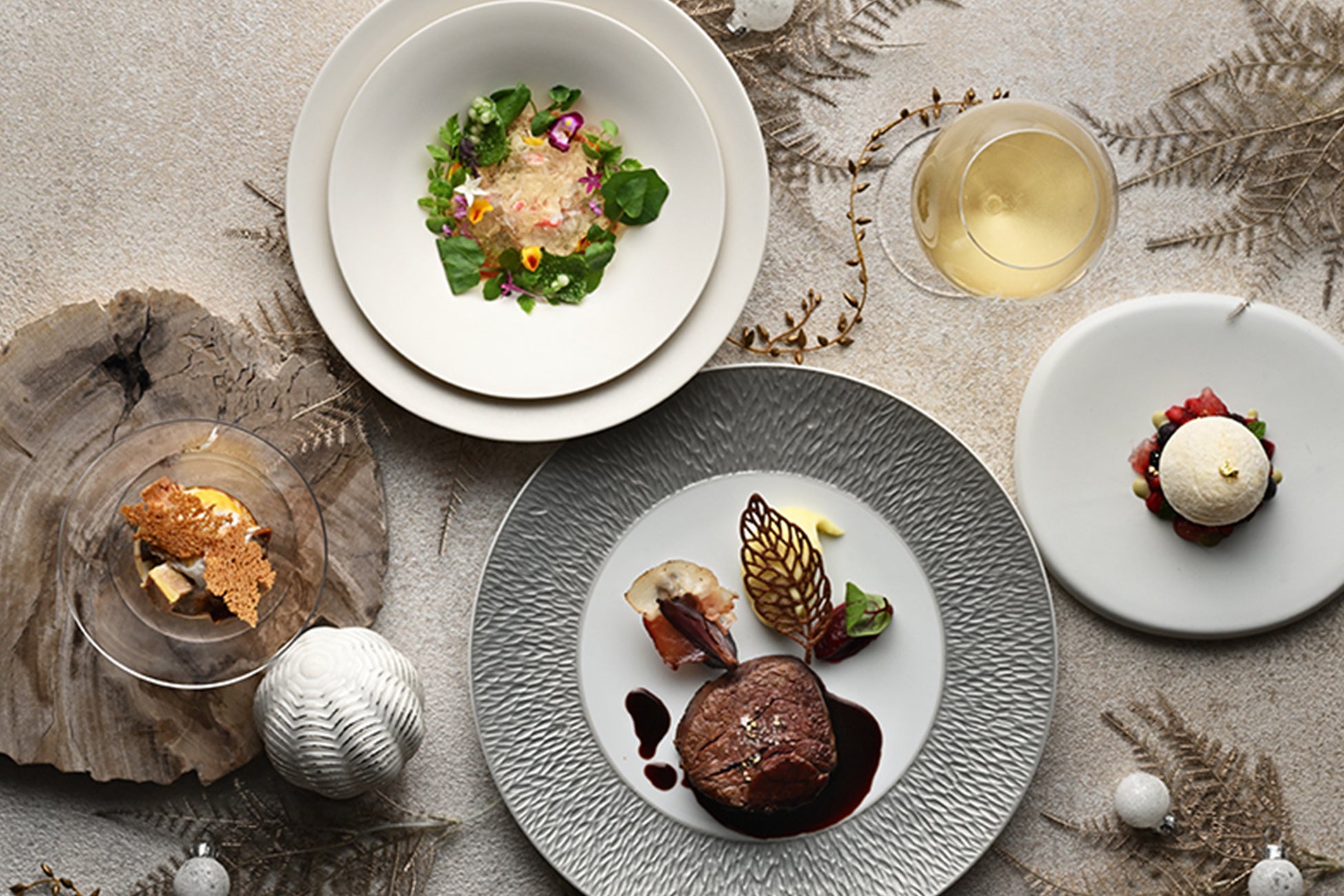 箱根に挑む全大学の物語「箱根駅伝102回目のSTORY」3連覇を狙う青山学院大学から予選会通過校まで全てCS放送 日テレジータスで11/29(土)から独占放送!