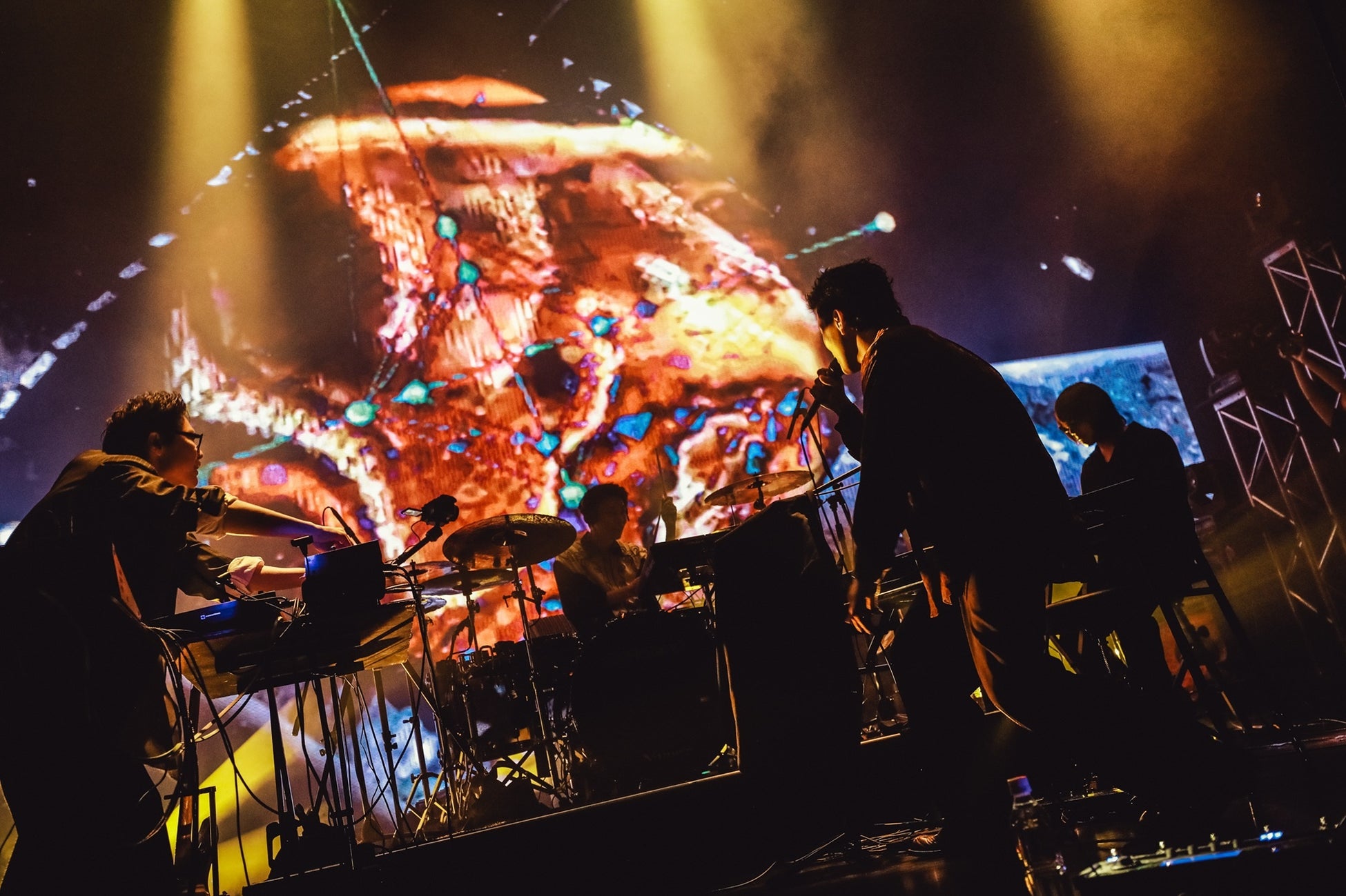 世界初！音色を個人性適用する新フラッグシップワイヤレスイヤホン「TONALITE トナリテ」 GREEN FUNDINGでクラウドファンディング開始