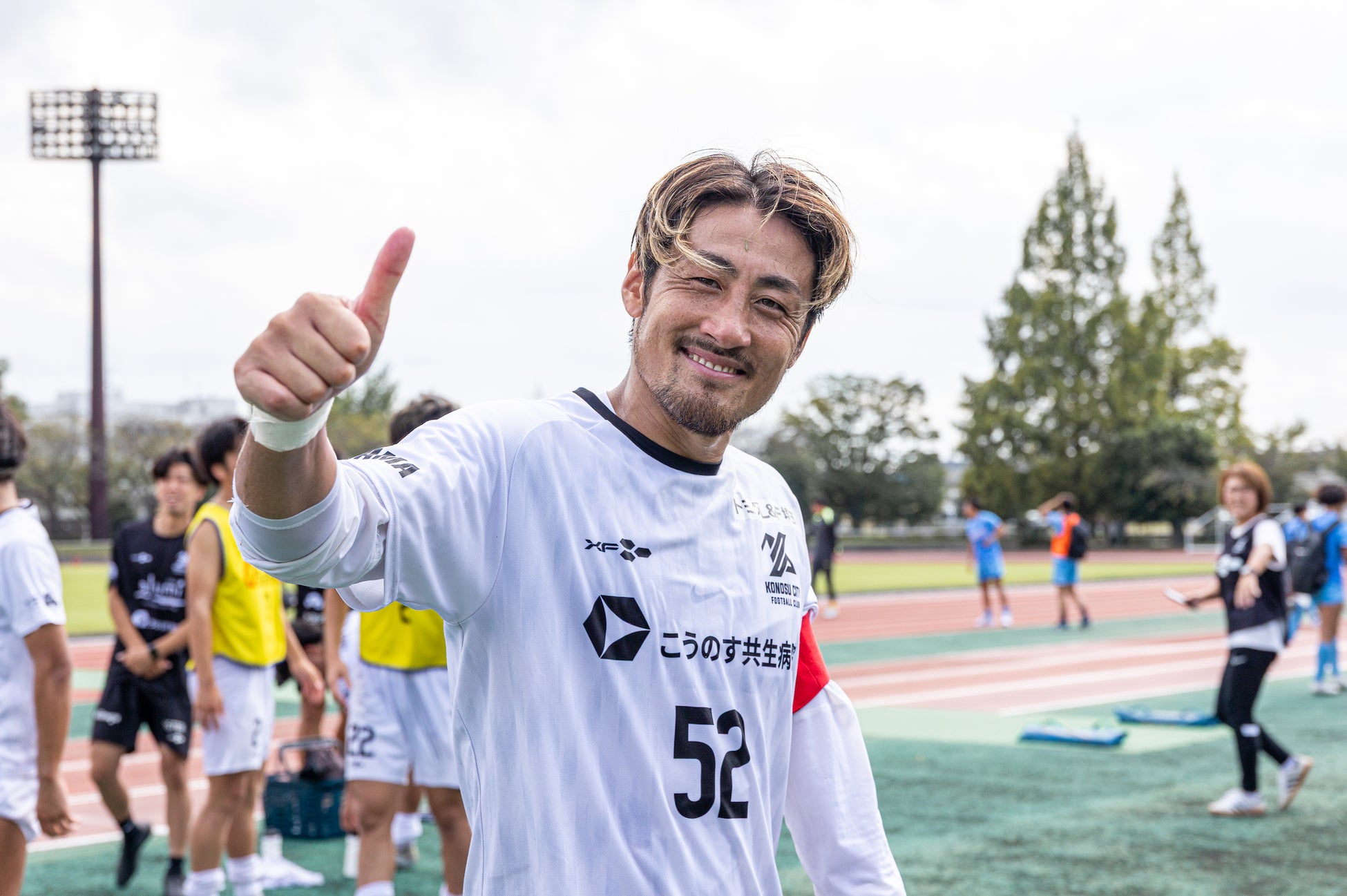 収益化を加速！スマホで写真UP⇒ファンがコンビニで即プリント。『めちゃプリ』が叶えるノーリスクな公式グッズ販売