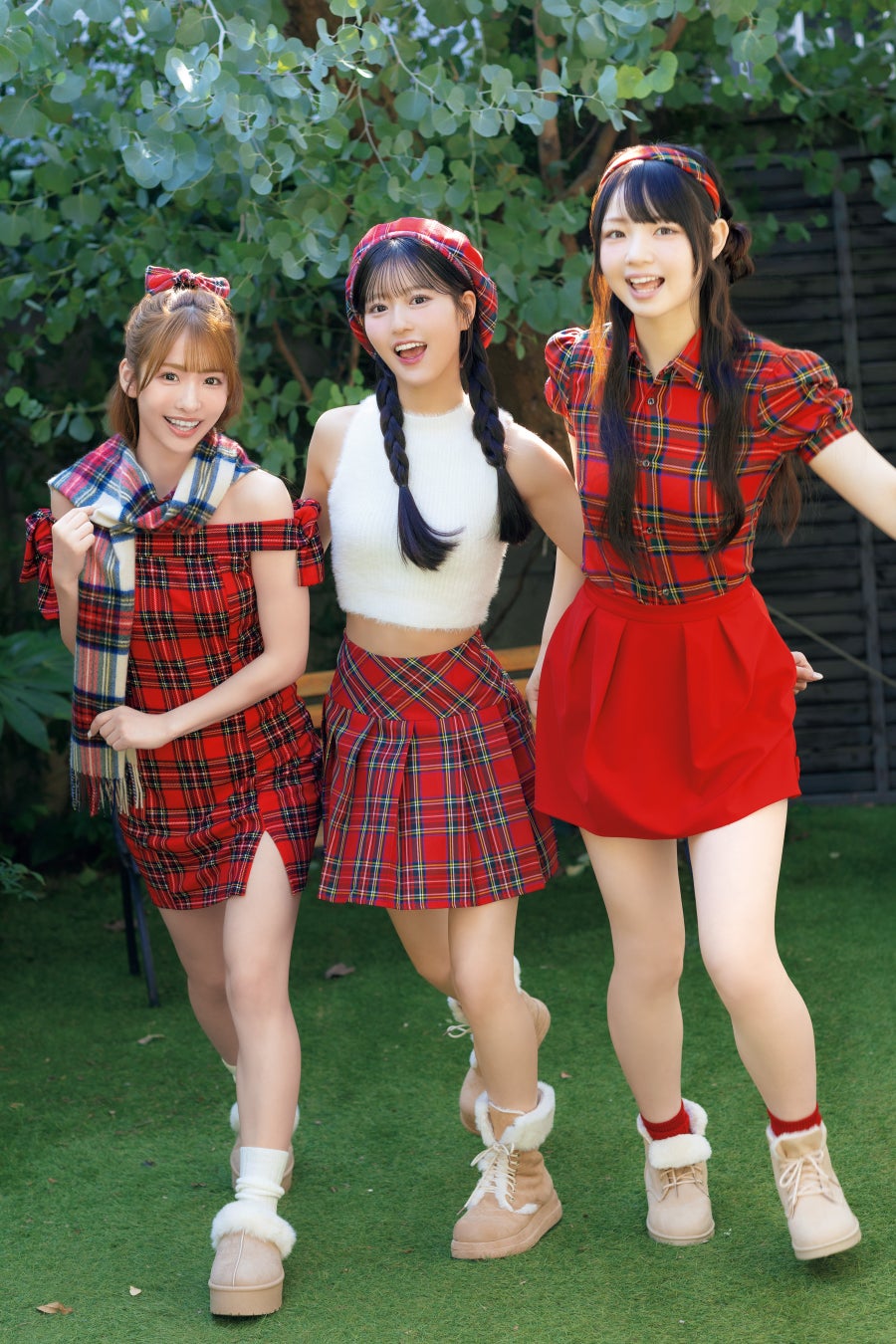 「グラビアザテレビジョン vol.81」 AKB48の“あの曲”“あの時”をオマージュした 20周年記念企画第2弾に平田侑希、八木愛月、大賀彩姫が登場