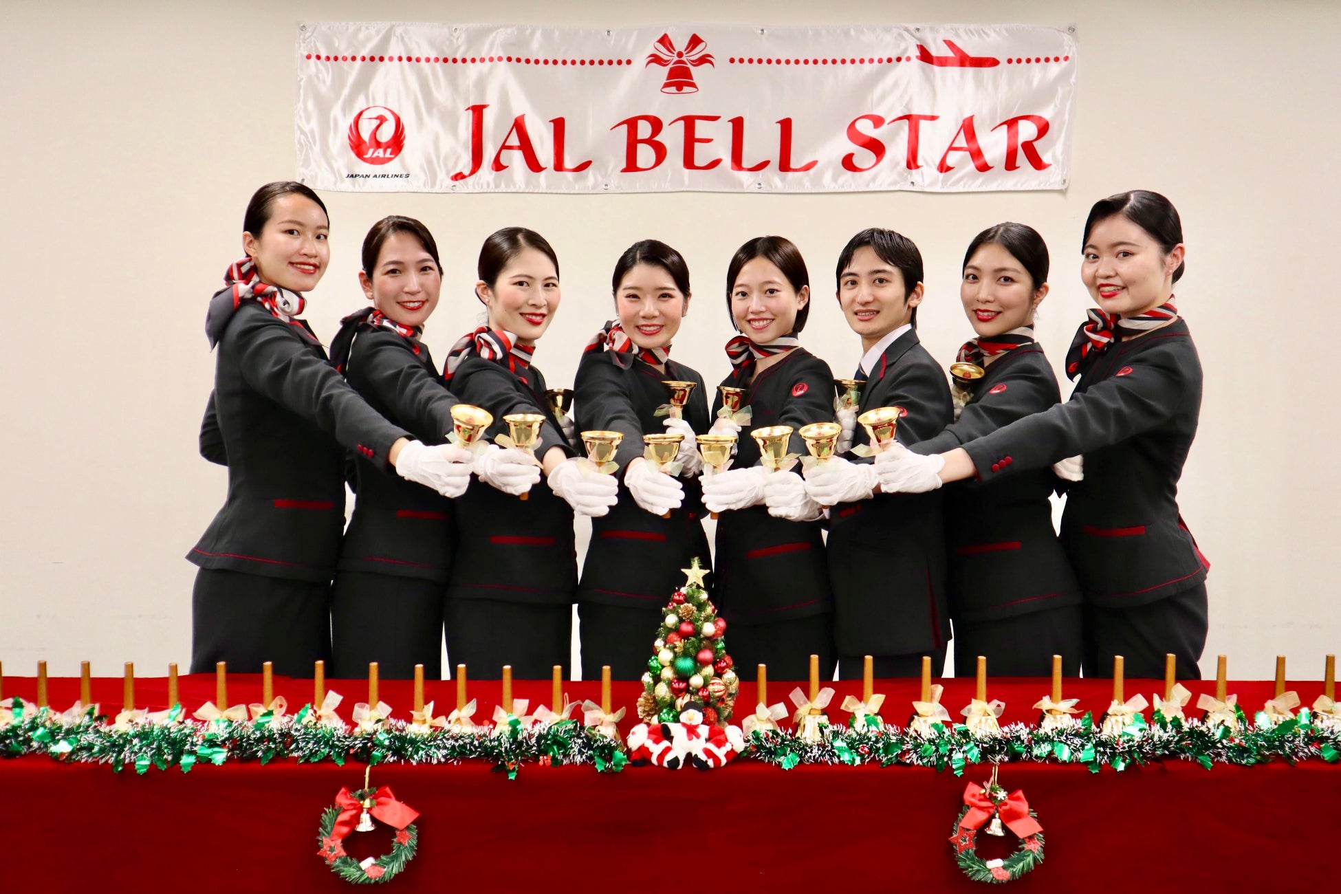 懐かしの学年誌ウルトラふろくが一冊に大集合！ 『学年誌 ウルトラふろく大全』発売！！