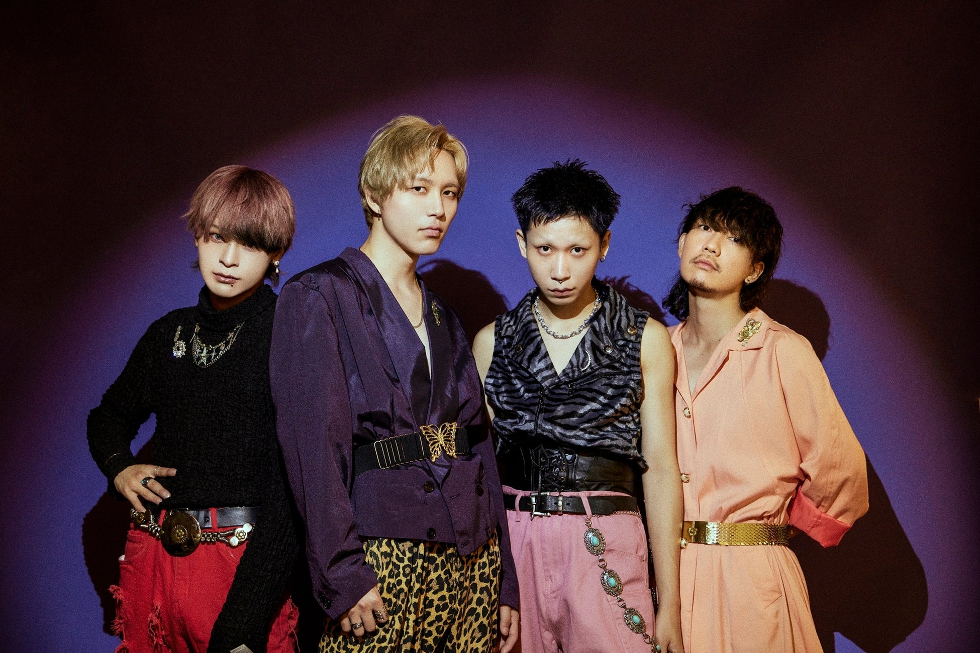 猫背のネイビーセゾン、2026年2月のにゃんにゃんの日、にゃんにゃんにゃんの日に2マンライブ『NYAON ROCK』（読み：ニャオンロック）開催決定！