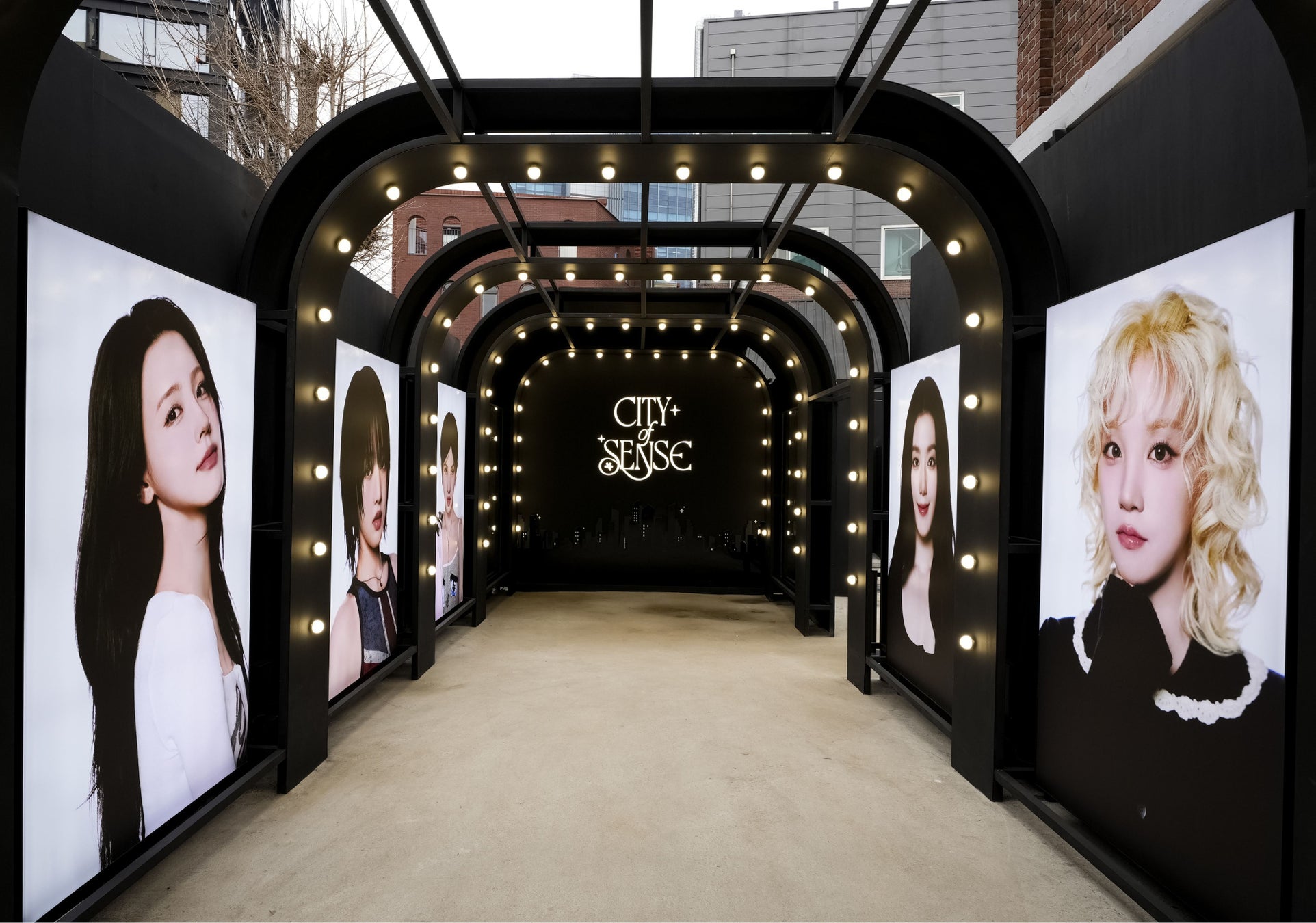 i-dle、メディア展示会「CITY of SENSE」本日オープン