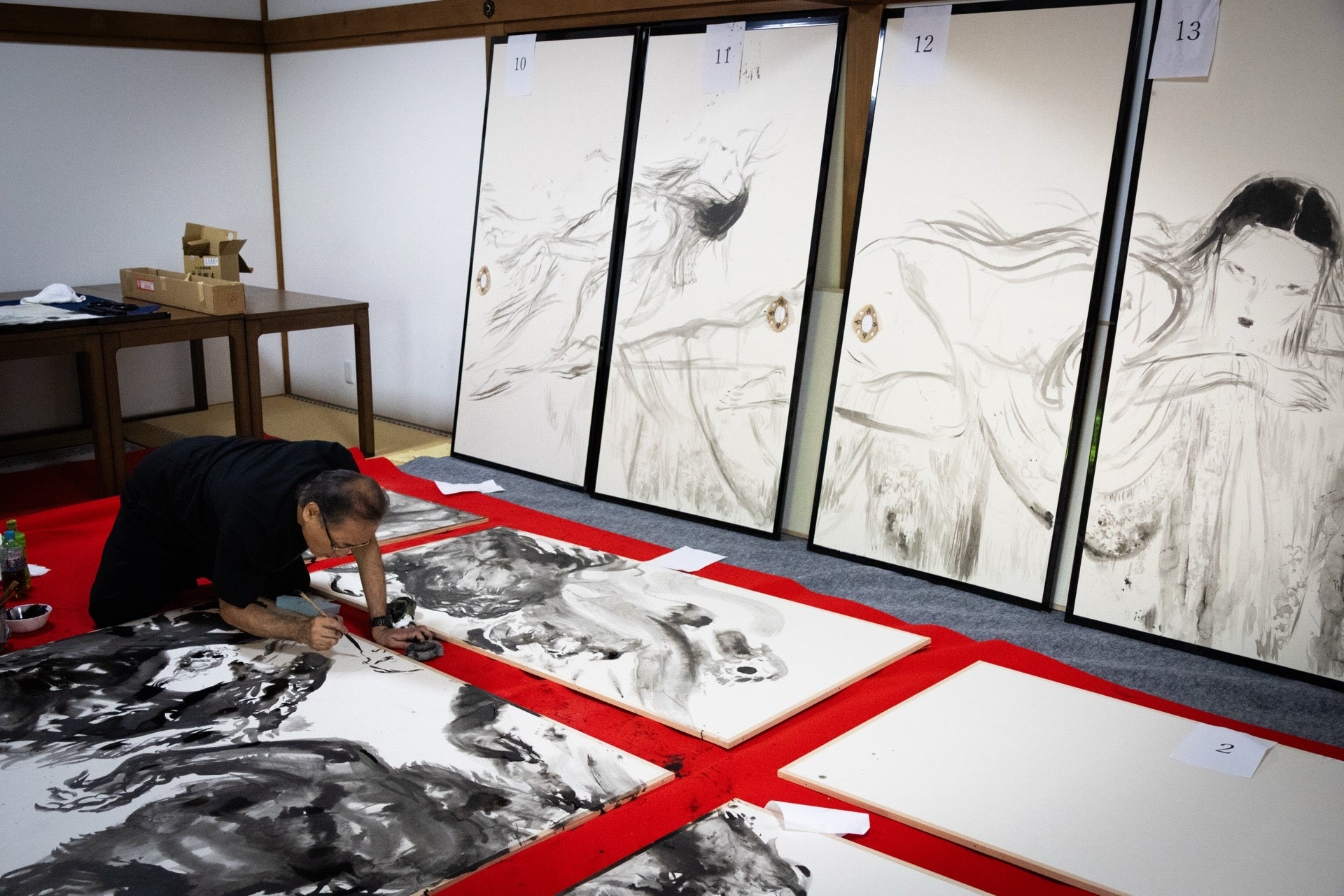 【ＢＳ日テレ】伏見稲荷大社×天野喜孝　千年の巨大襖絵プロジェクト全記録！神々の世界を描く奇跡の瞬間に密着