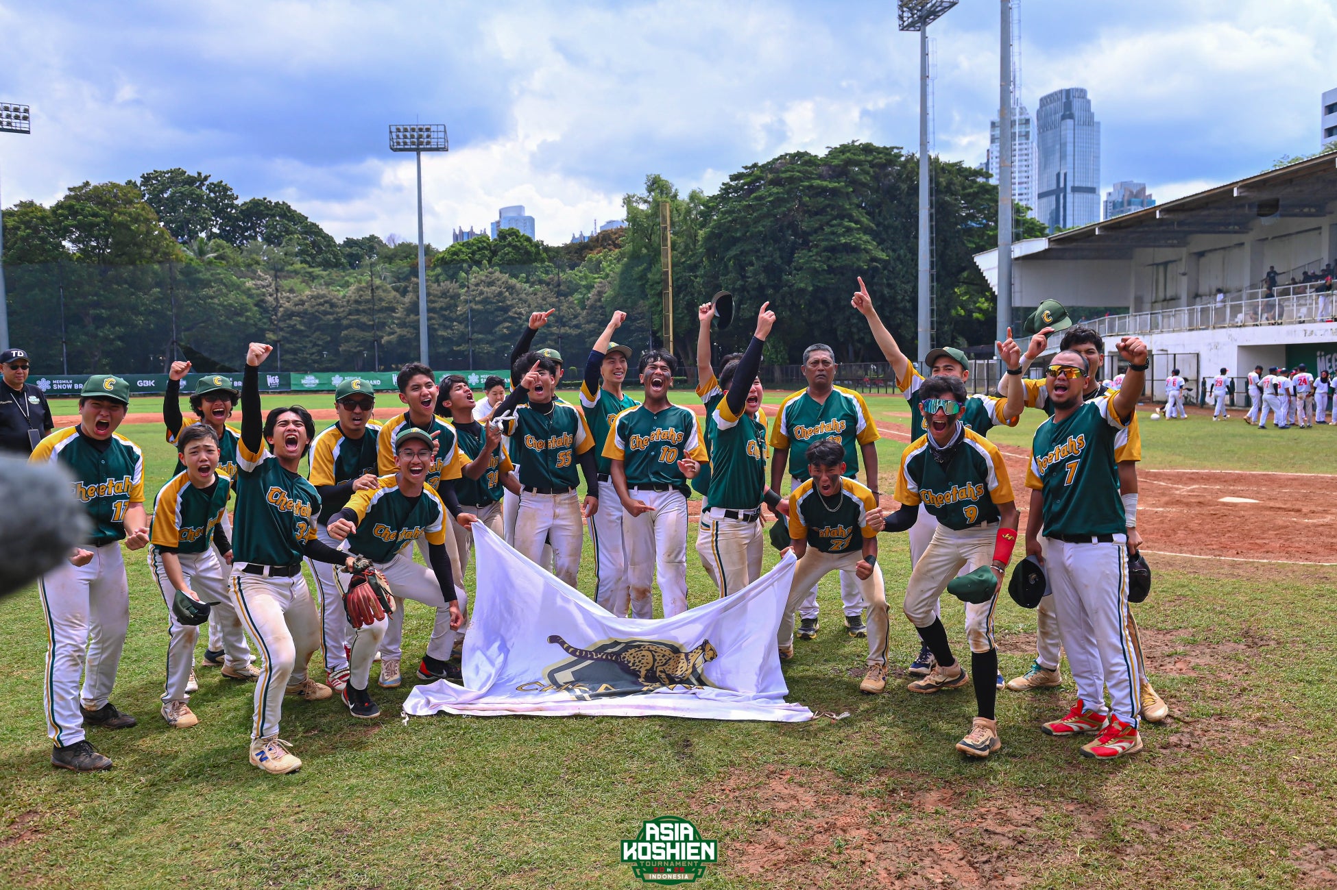 「第2回アジア甲子園大会 in インドネシア」を開催！ジャカルタ代表・Cheetahsが大会連覇