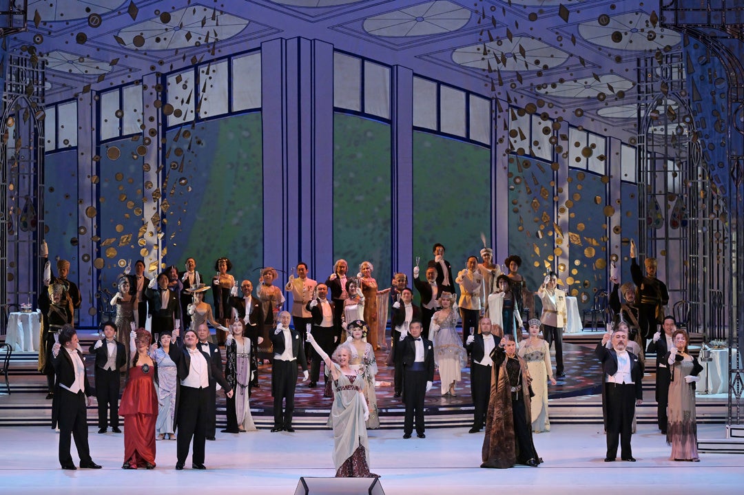 【新国立劇場】2026年のニューイヤーは歓喜の幕開けを！心躍る最高のオペレッタ『こうもり』