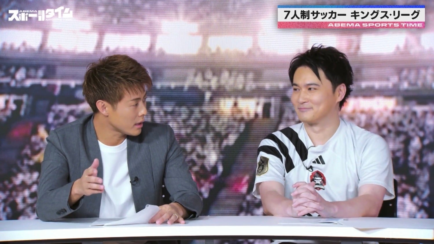 前代未聞！？7人制サッカー「キングスW杯」日本代表プレジデントの加藤純一が番組放送中に日本代表選手を生発表！／槙野智章が番組MCを卒業…新たな門出『ABEMAスポーツタイム』無料配信中