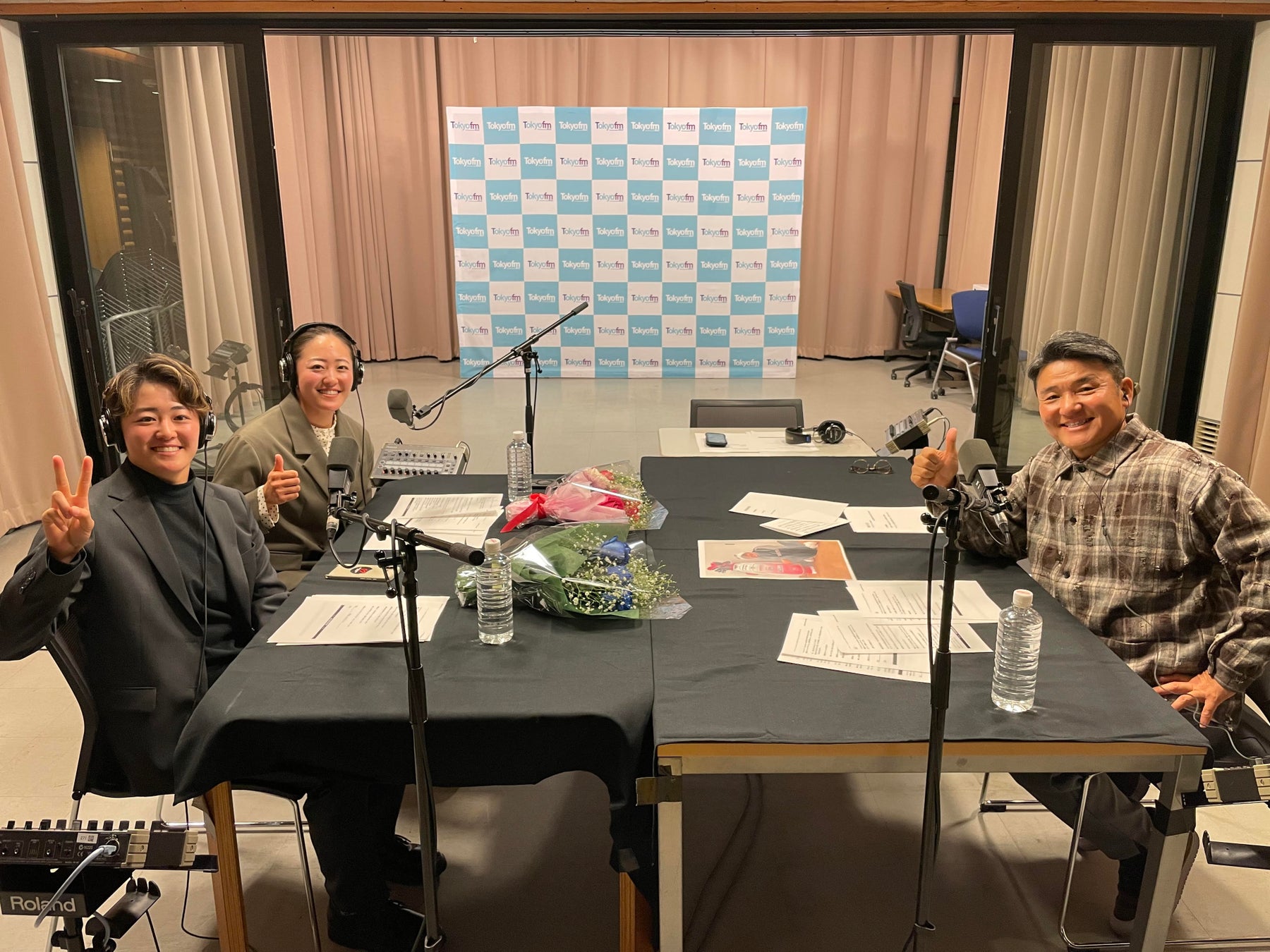 『ベイカレント presents 丸山茂樹のMOVING SATURDAY』岩井姉妹がゲストに登場！2026年1月3日、10日（土）6:00～6:30