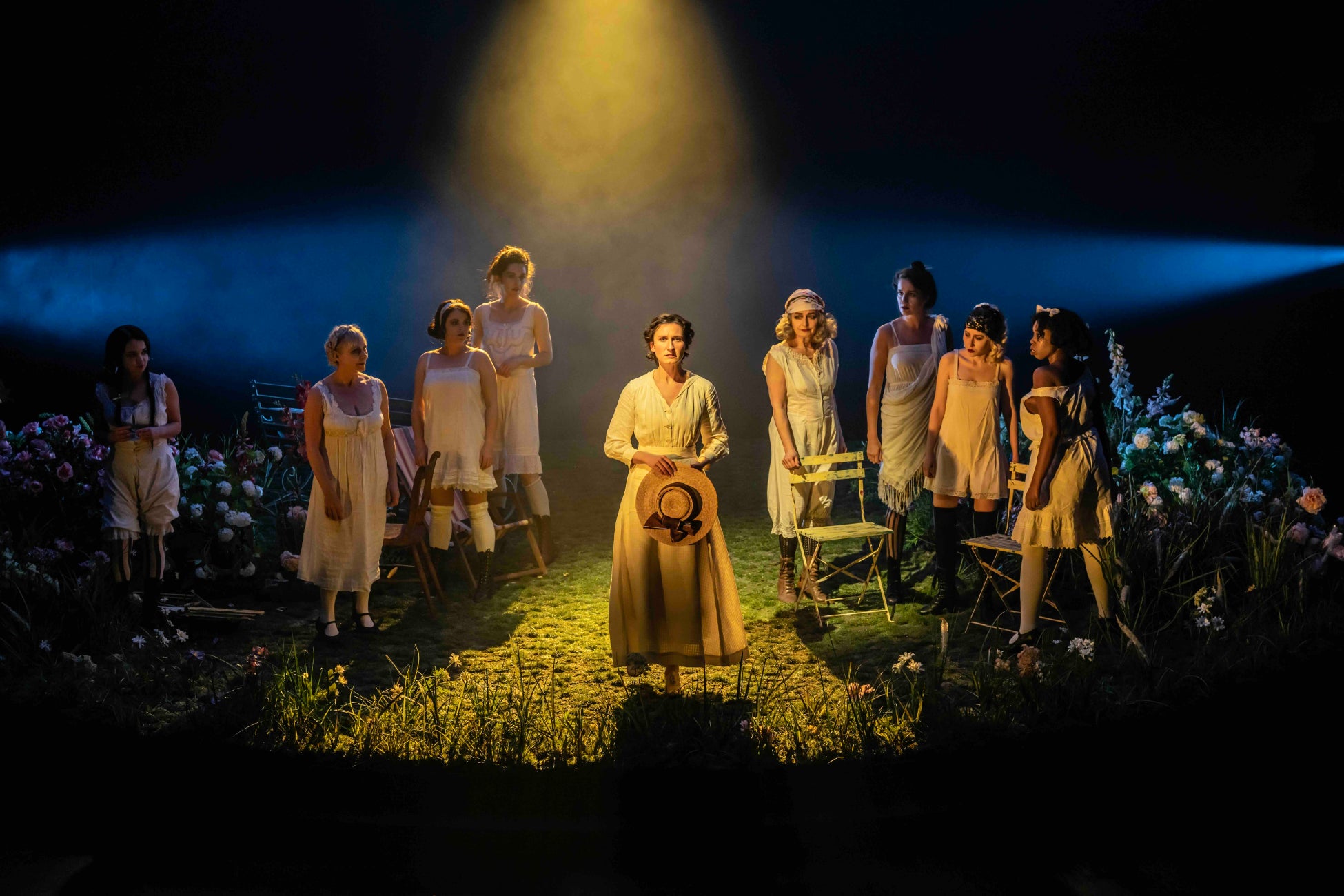 1/23(金)〜TOHOシネマズ日比谷ほかで公開になるナショナル・シアター・ライブ『ウォレン夫人の職業』の予告編が完成しました