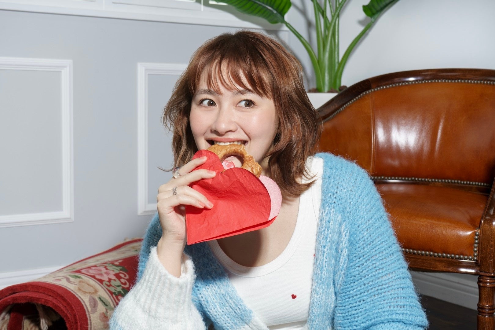 シンガーソングライター 有華1月21日(水)にデジタルシングル「ピーナッツ」のリリースが決定！全国7箇所を巡る弾き語りツアー『YUKA HOME NOTE TOUR 2026』の開催も発表！