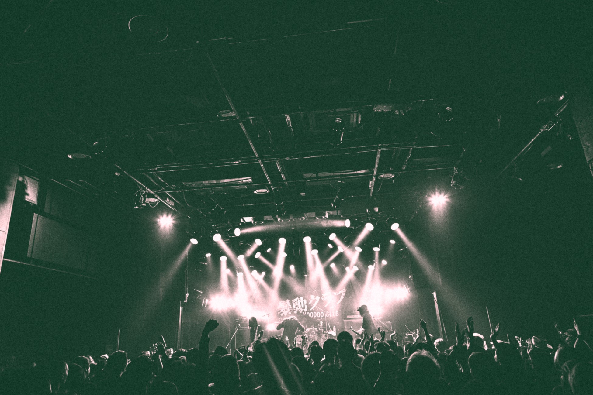 暴動クラブ ツアー・ファイナル 代官山UNITライブルポもうとめられない！暴動クラブは向こう側へ突き抜けた！