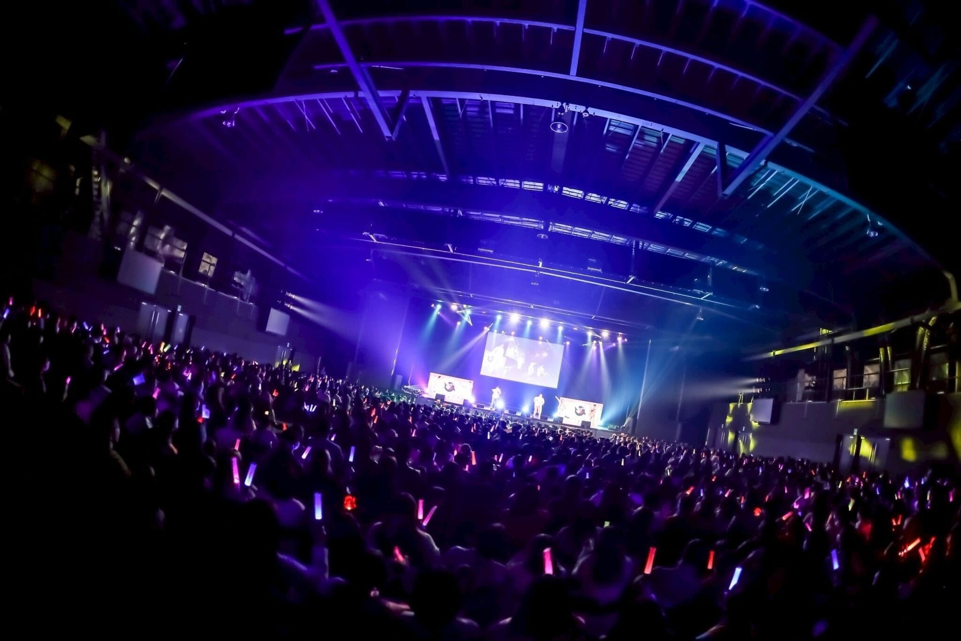 【最速レポート】フィッシャーズ単独イベント開催！興奮冷めやらぬ中、ファン待望の「全国ツアー」をサプライズ発表！