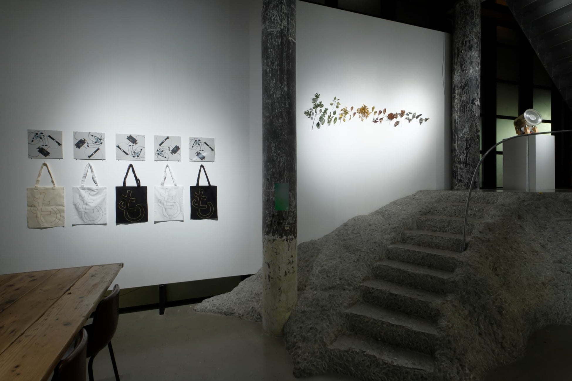 メディアアートを未来へ残すには？「Collection – Correction　メディアアートの再編成と作品の延命」WALL_alternative（東京・西麻布）で開催中