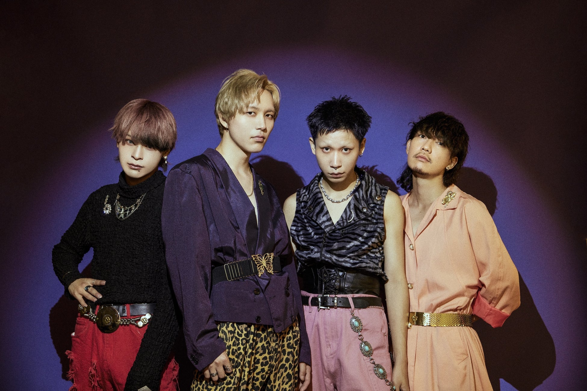 猫背のネイビーセゾン、2月23日0時にデジタル・シングル『D.I.T.N』ゲリラリリース決定！