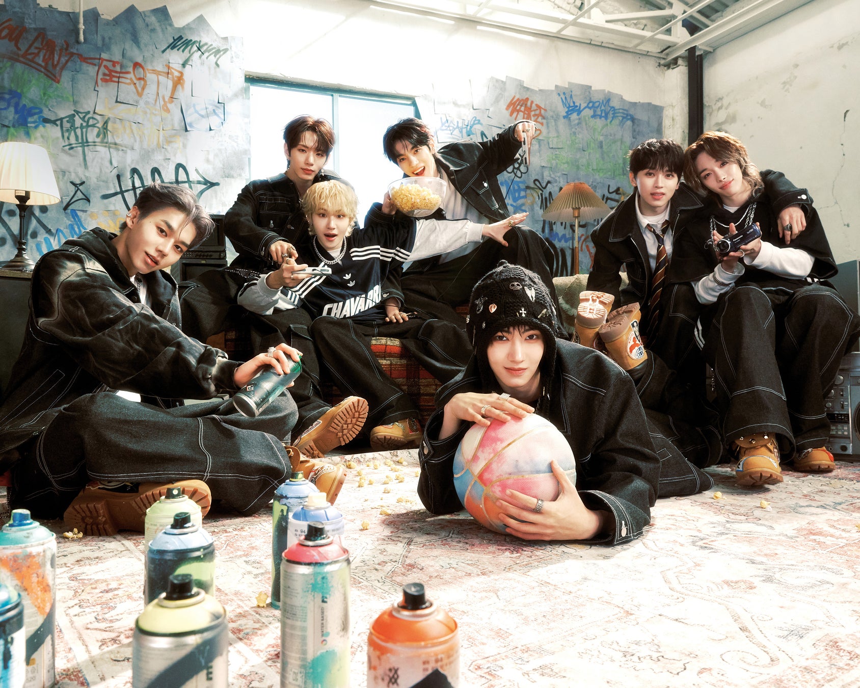 TVアニメ『幼馴染とはラブコメにならない』キャストの久住琳、山本悠有希がAKIVALENTINEステージイベントに登壇！Blu-ray上巻のパッケージイラストの解禁も